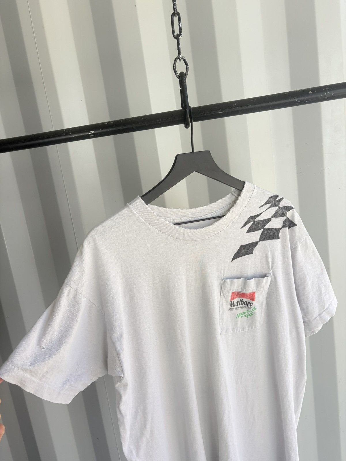 Vintage Vintage Marlboro Racing Shirt Faded Distressed Band Grunge Size US XL / EU 56 / 4 - 4 Thumbnail