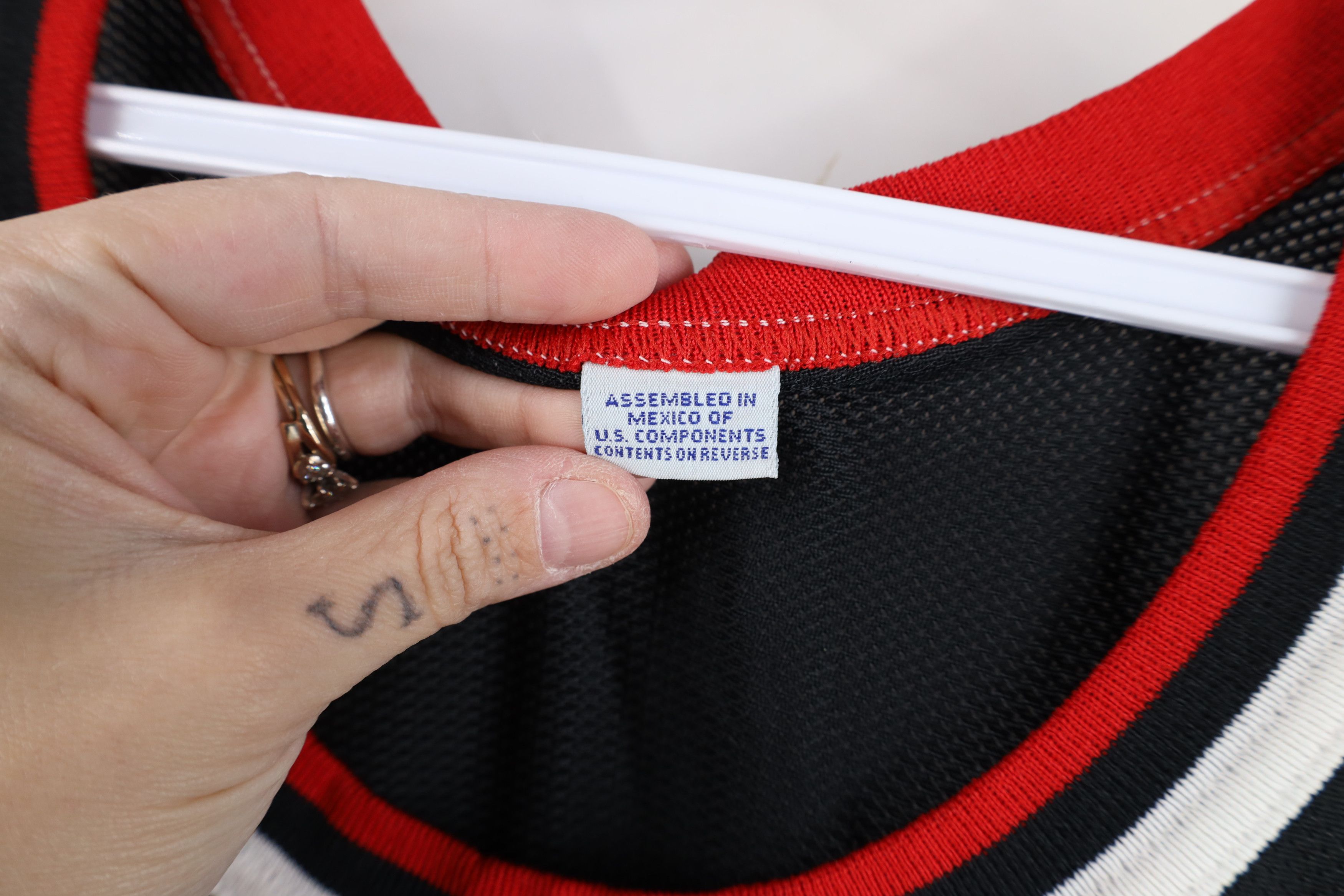 Champion Vintage 90s Champion Chicago Bulls Basketball Jersey Black Size US XXL / EU 58 / 5 - 8 Thumbnail