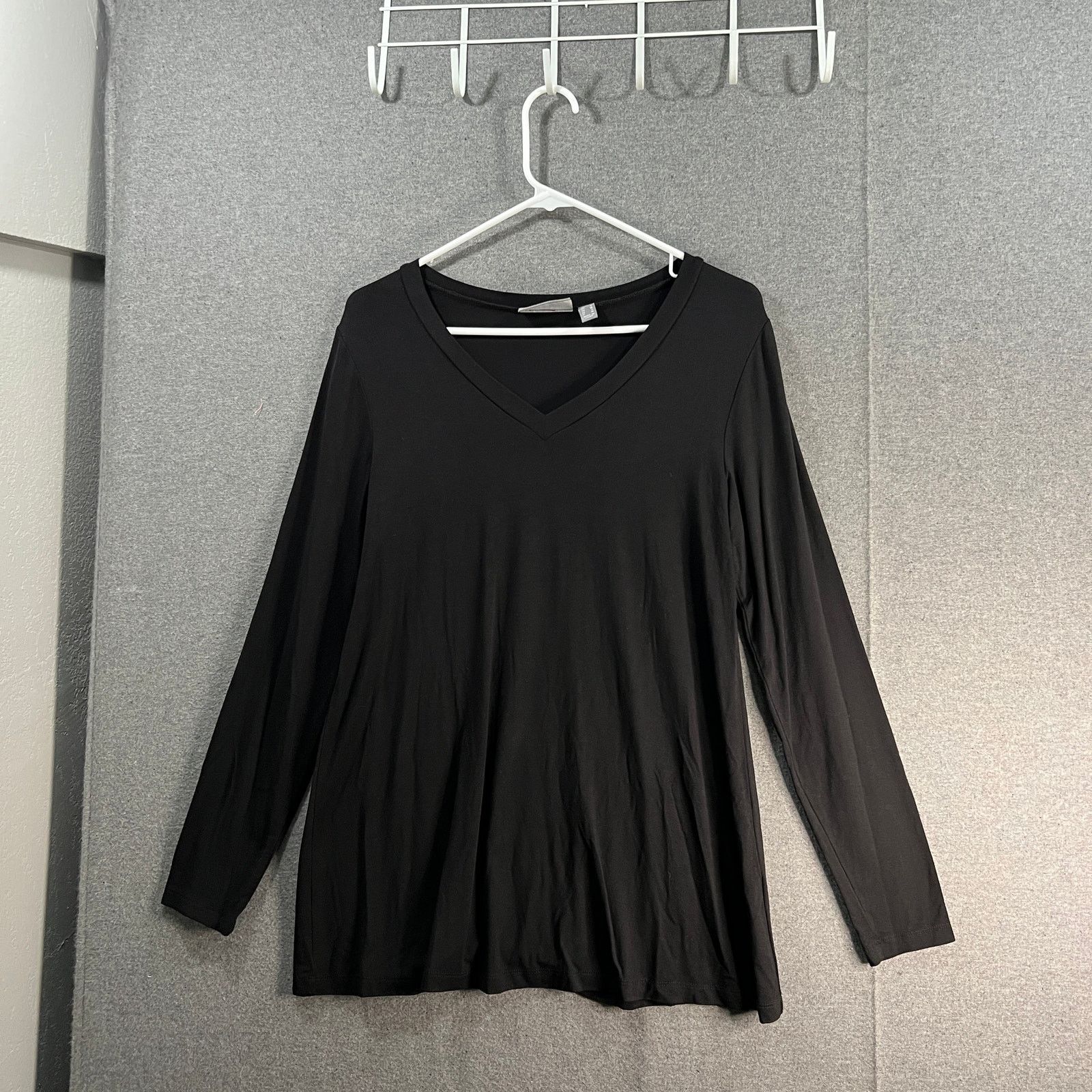 Other Susan Graver Lifestyle Reg Spa Knit V-Neck Lore Size S / US 4 / IT 40 - 1 Thumbnail