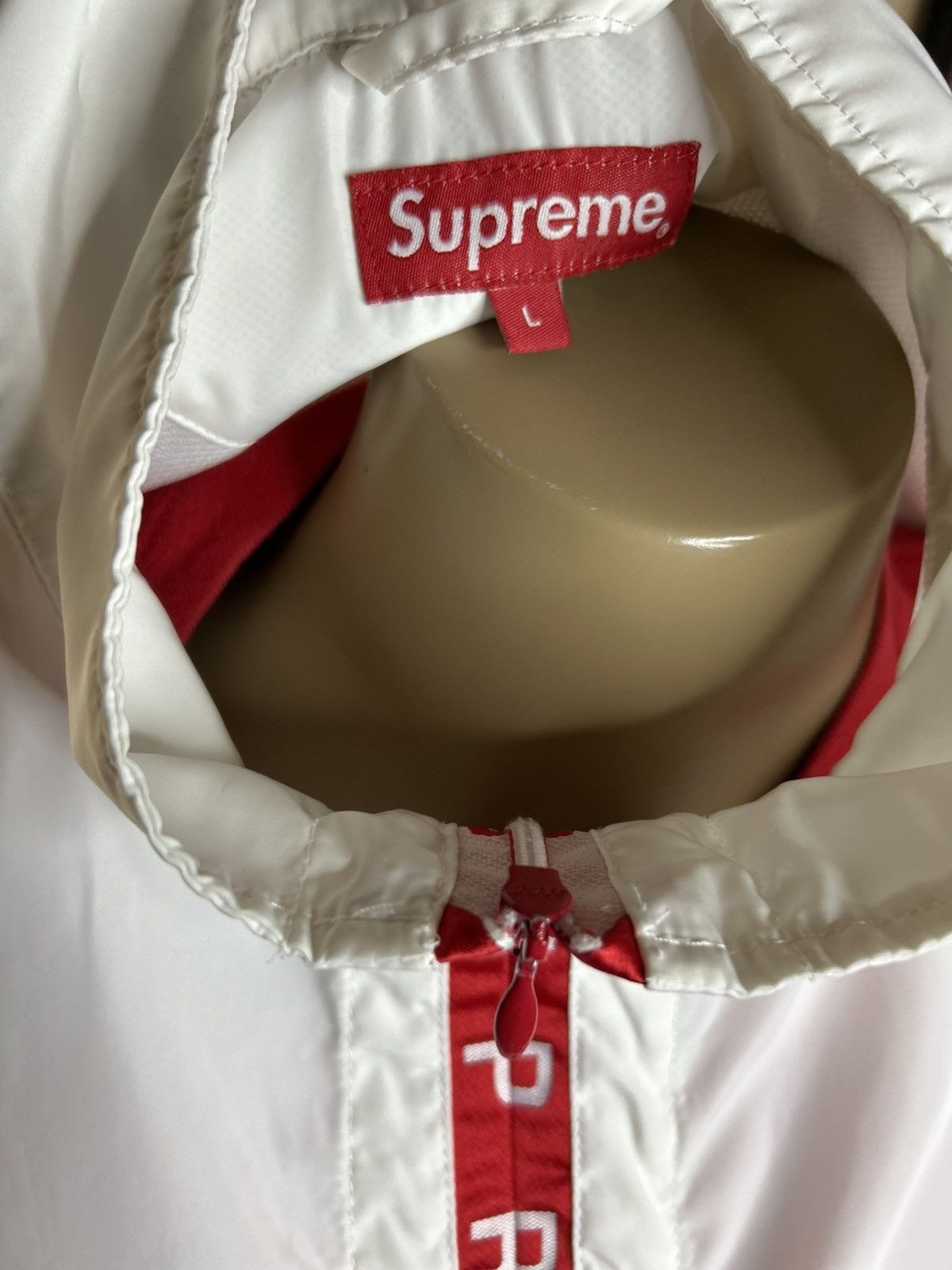 Supreme Supreme Half Zip Logo WindBreaker Size Large Size US L / EU 52-54 / 3 - 3 Thumbnail