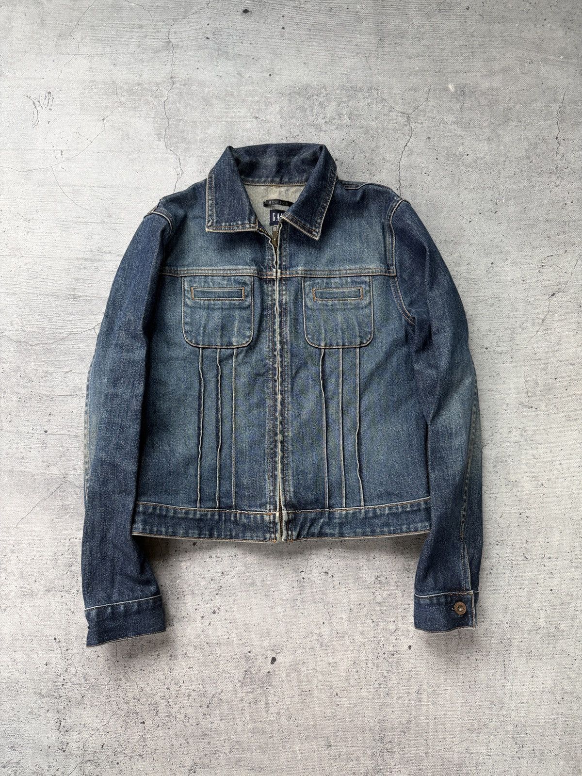 Gap Gap Denim Jacket Large Blue Classic 90s Trucker Western Size US 33 - 1 Thumbnail