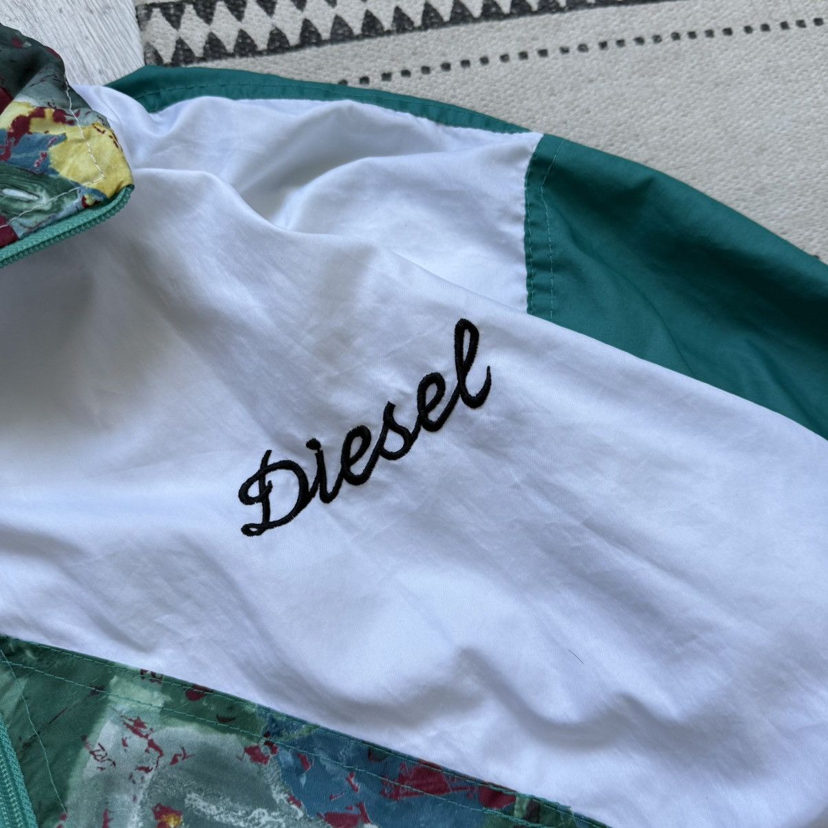 Diesel Vintage 90s Diesel Nylon track jacket Boxy fit Y2K Size US S / EU 44-46 / 1 - 5 Thumbnail