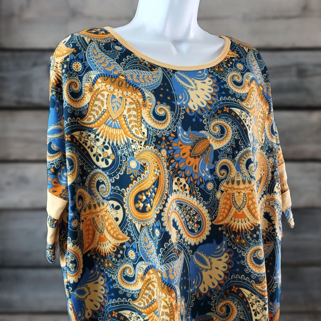 Vintage VINTAGE LuLaRoe Irma Top XS Women’s Short Sleeve Paisley Blue Orange Shirt Size XS / US 0-2 / IT 36-38 - 1 Thumbnail