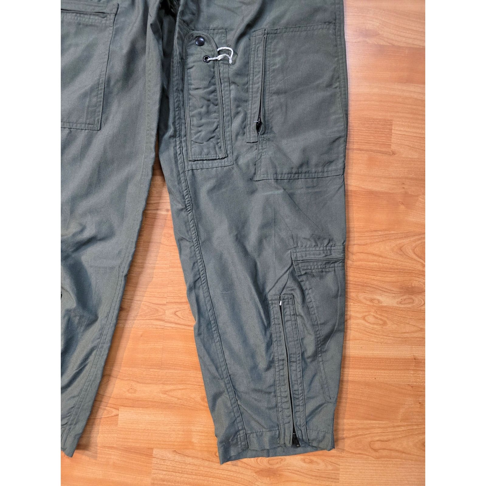 Vintage 1983 USAF Flyers Coveralls Summer FR Scovill Zipper 46L Size US L / EU 52-54 / 3 - 5 Thumbnail