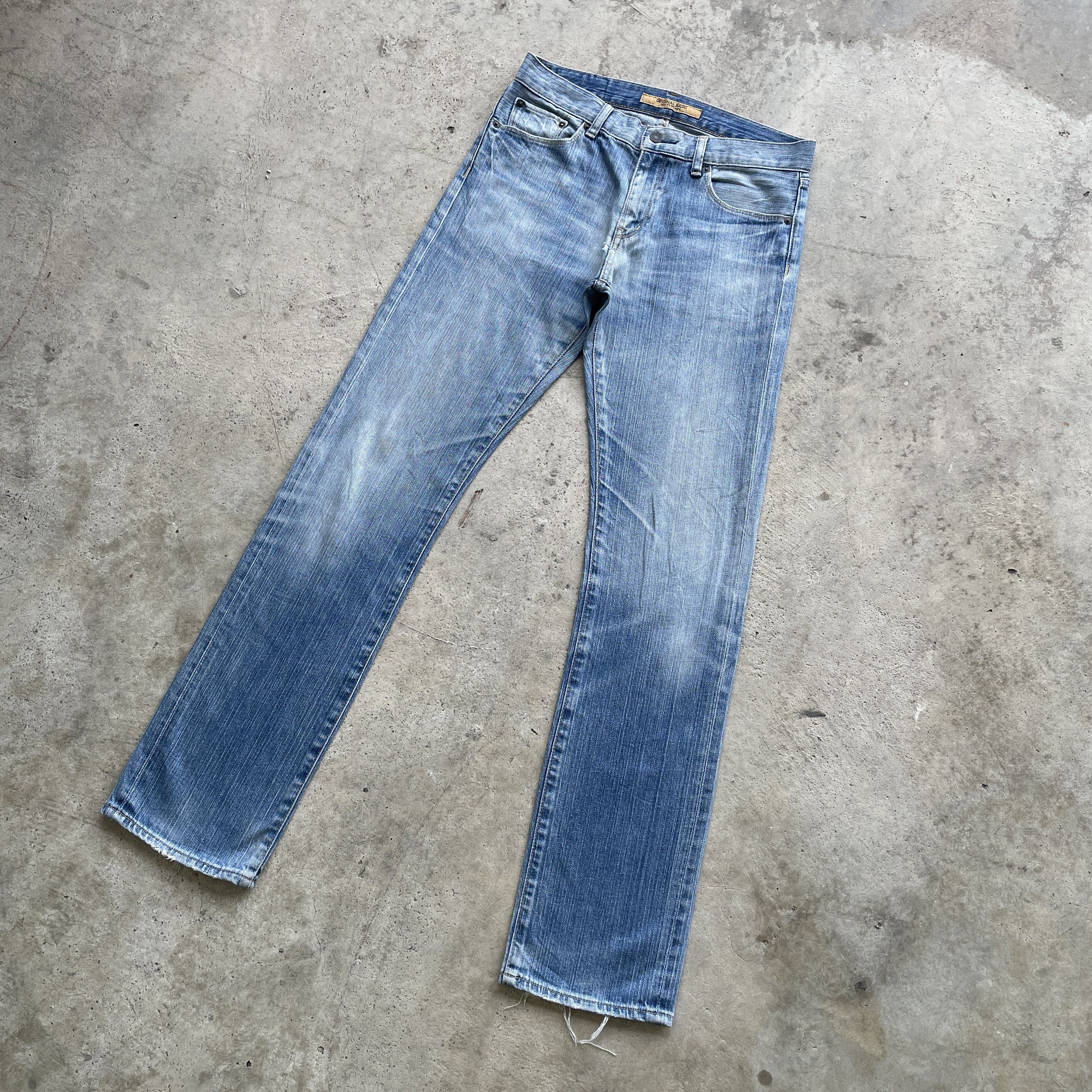 Japanese Brand VINTAGE JAPANESE BRAND FADED DENIM PANTS JEANS W31x32.5 Size US 31 - 1 Thumbnail