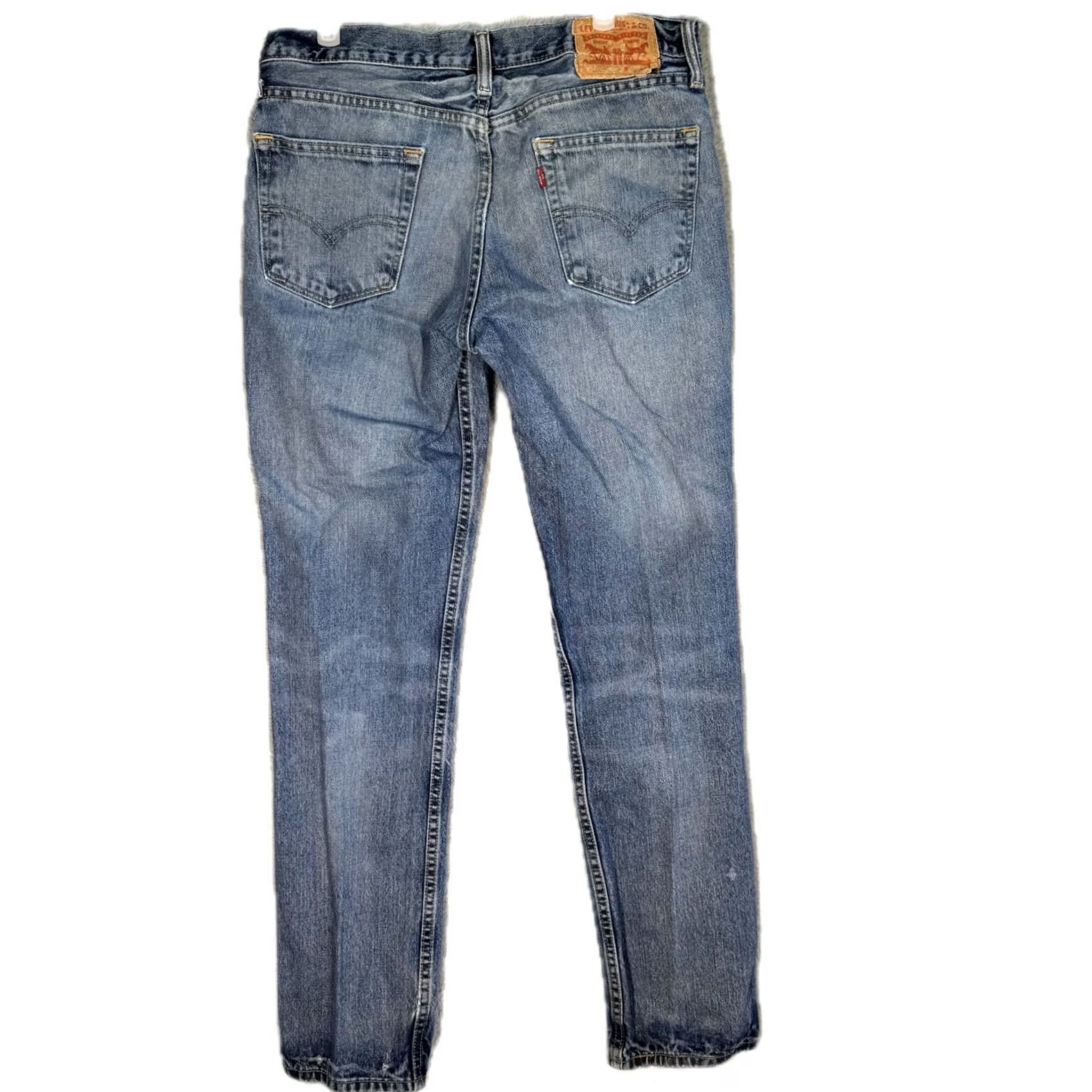 Levi's Levi’s 501 Men’s Jeans 34x34 Button Fly Straight Blue Denim Regular Rise - 5-Pocket Denim Jeans Mens Size US 34 / EU 50 - 2 Thumbnail