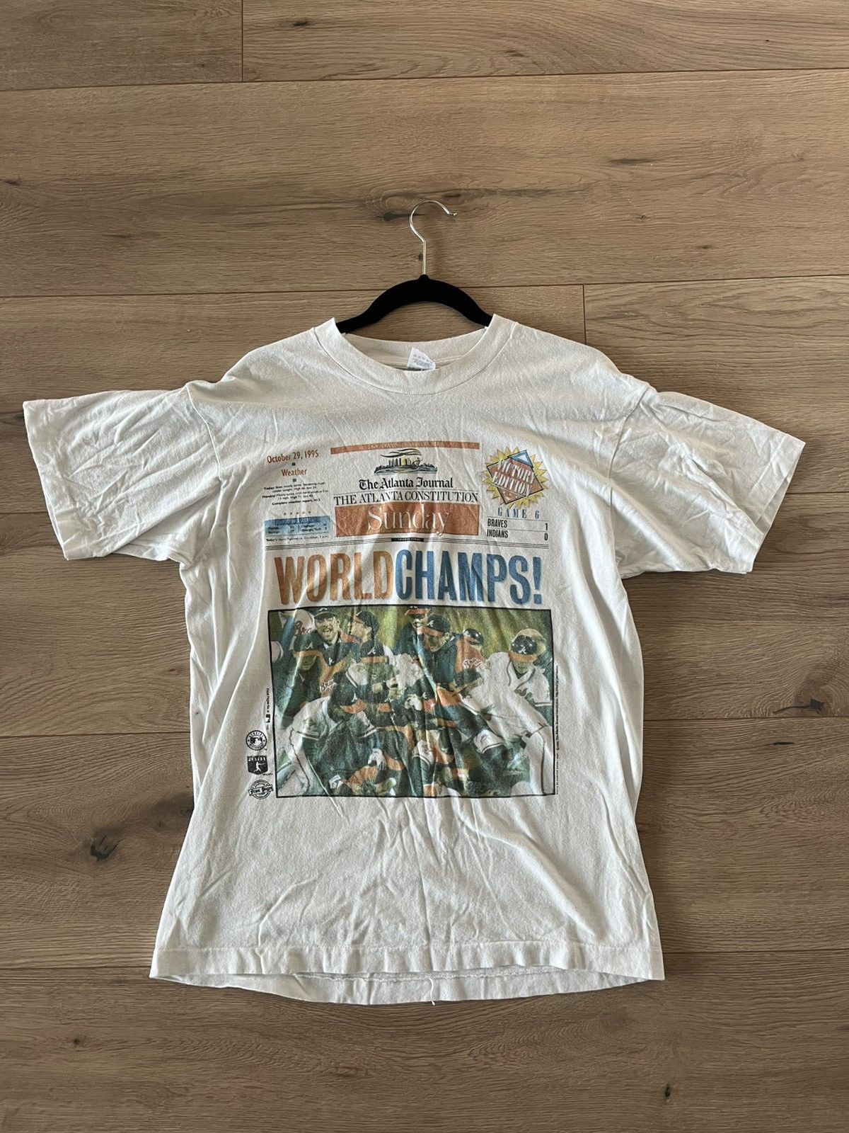 Fruit Of The Loom Rare 90s Vintage Atlanta Braves Newspaper Tee Size US M / EU 48-50 / 2 - 1 Thumbnail