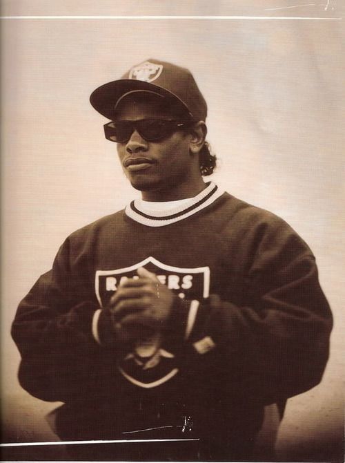 NFL × The Game × Vintage Vintage 90s The Game LA Raiders Big Logo Crewneck Sweatshirt Size US M / EU 48-50 / 2 - 2 Thumbnail