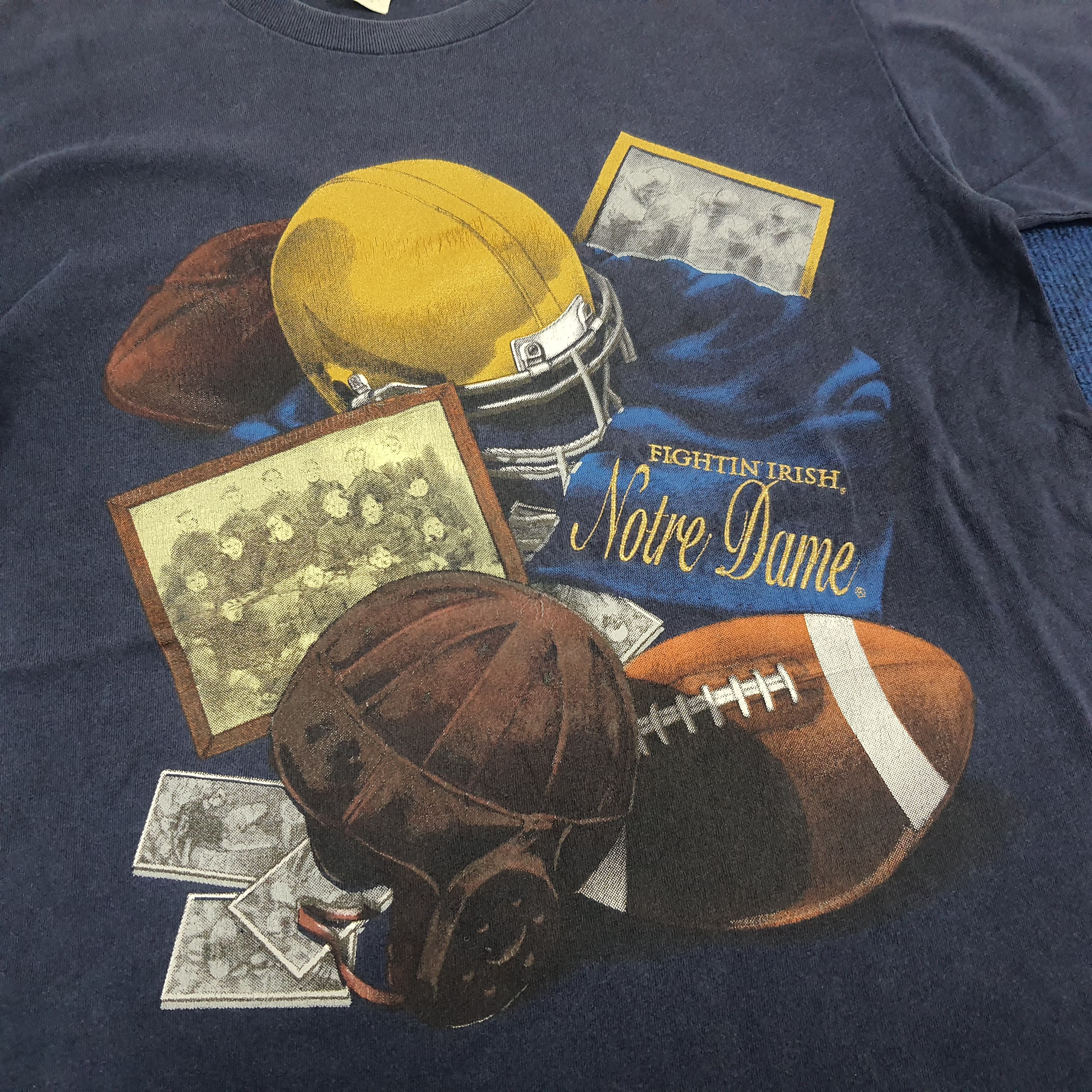 NFL × Nutmeg × Vintage Vintage NUTMEG Notre Dame NFL Sports Tshirt Size US M / EU 48-50 / 2 - 2 Thumbnail