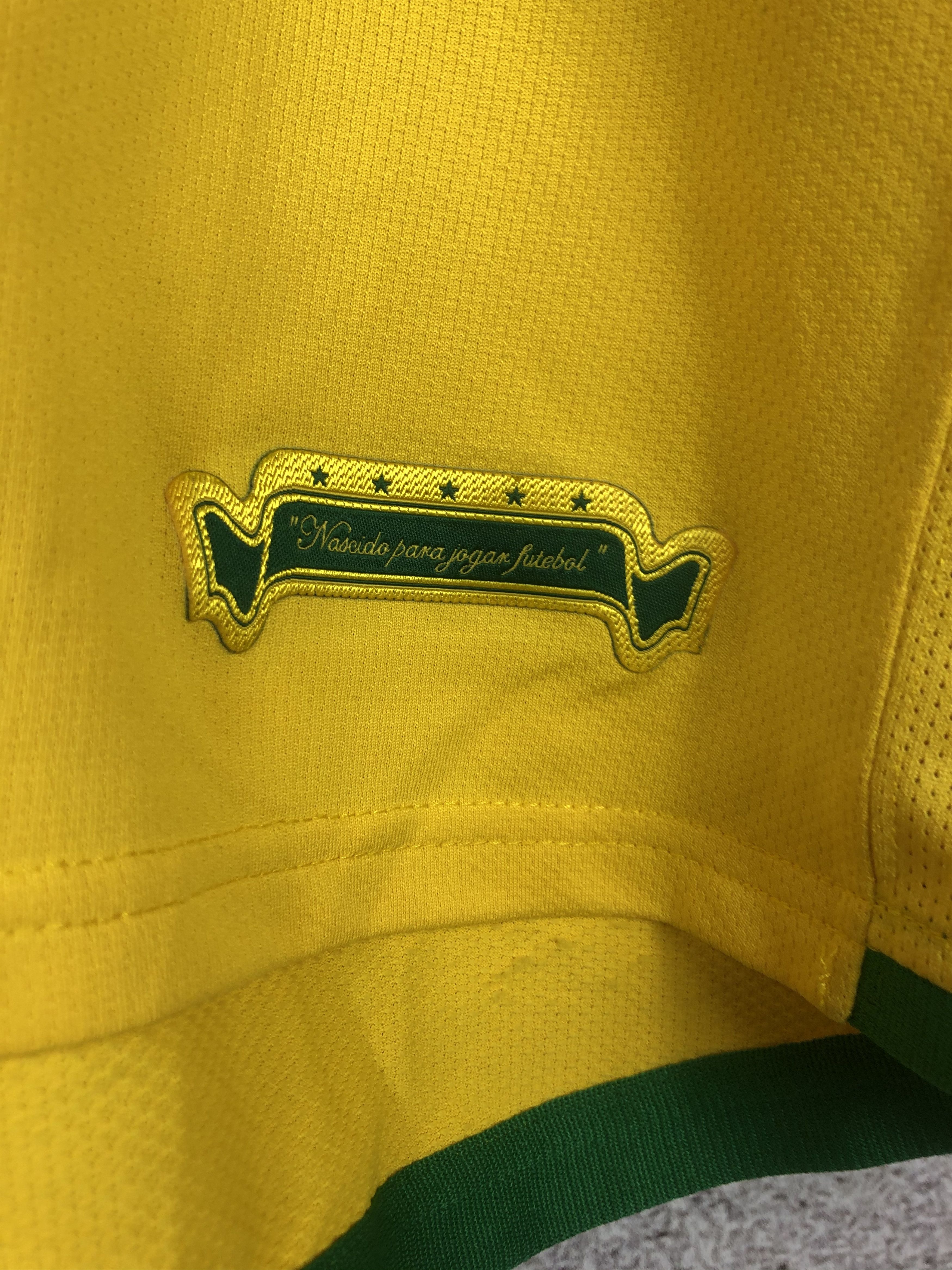 Nike Vintage Nike Brazil Home Soccer Jersey Football Shirt Size US XL / EU 56 / 4 - 5 Thumbnail