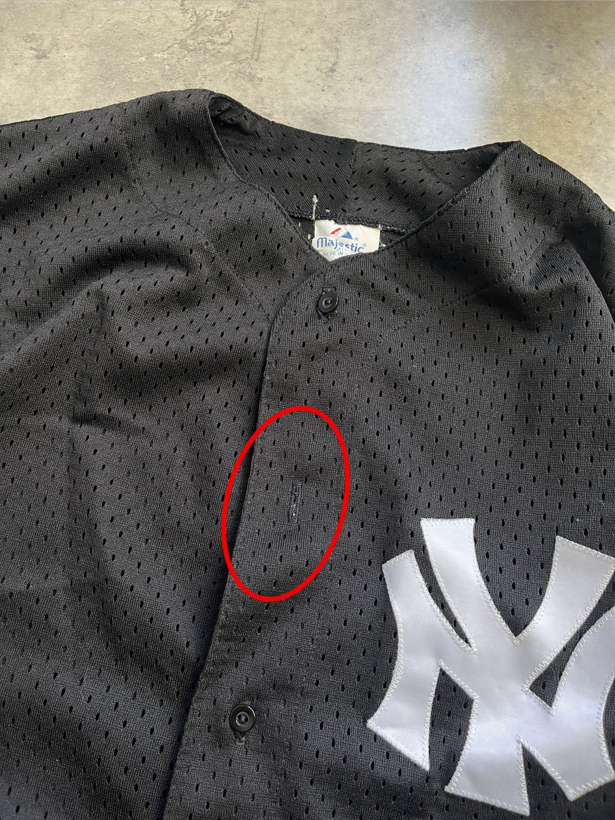 Majestic Vintage Majestic New York Yankees Mesh Jersey Made in USA Size US XL / EU 56 / 4 - 12 Thumbnail