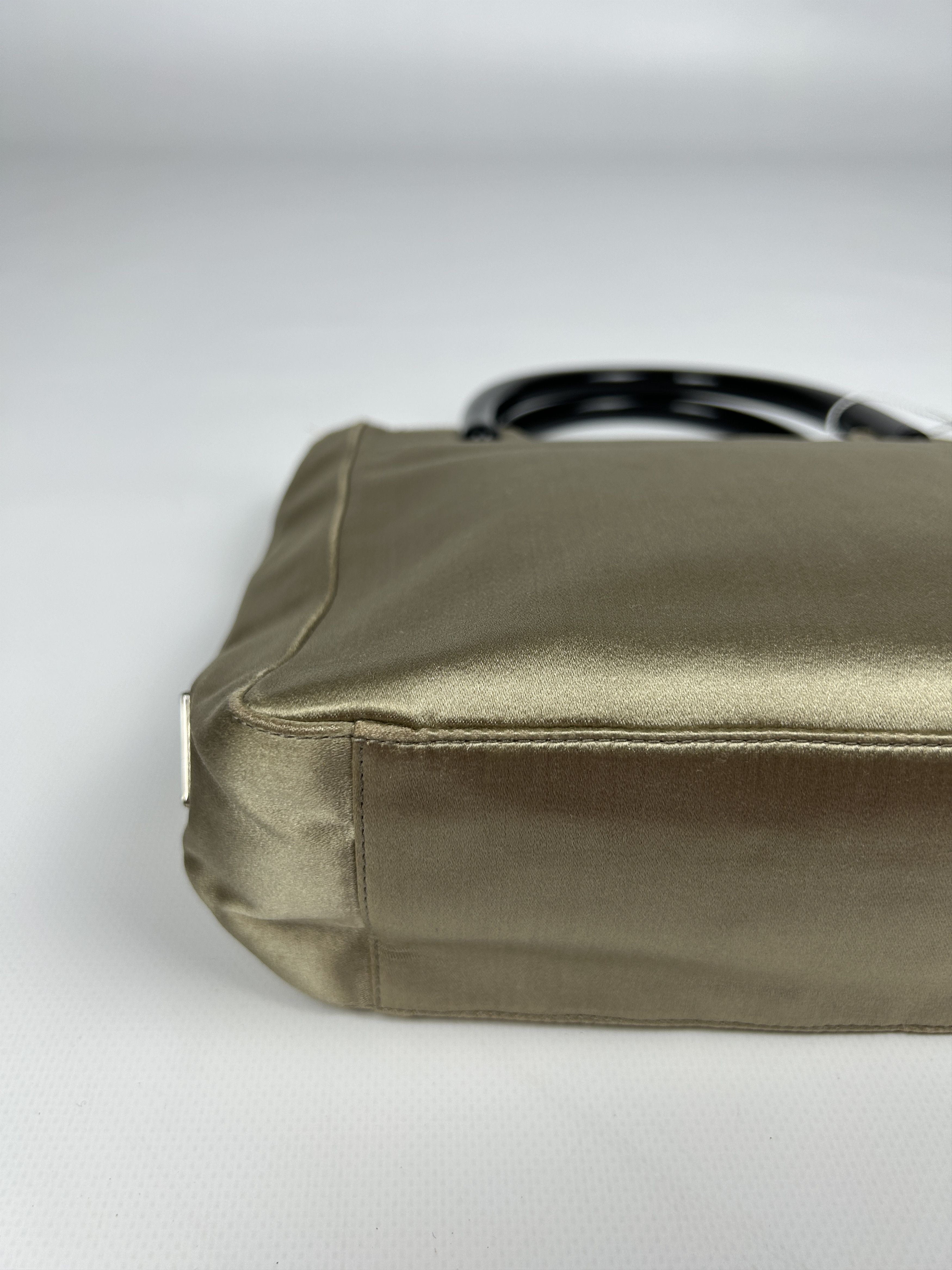 Prada Prada triangle logo velvet plastic handle mini tote bag Size ONE SIZE - 15 Thumbnail