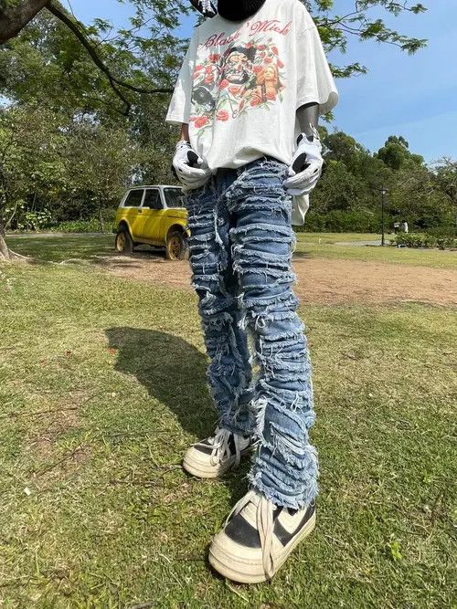 image of Vintage Flared Punk Faded Damaged Jeans in Blue, Men's (Size 30)