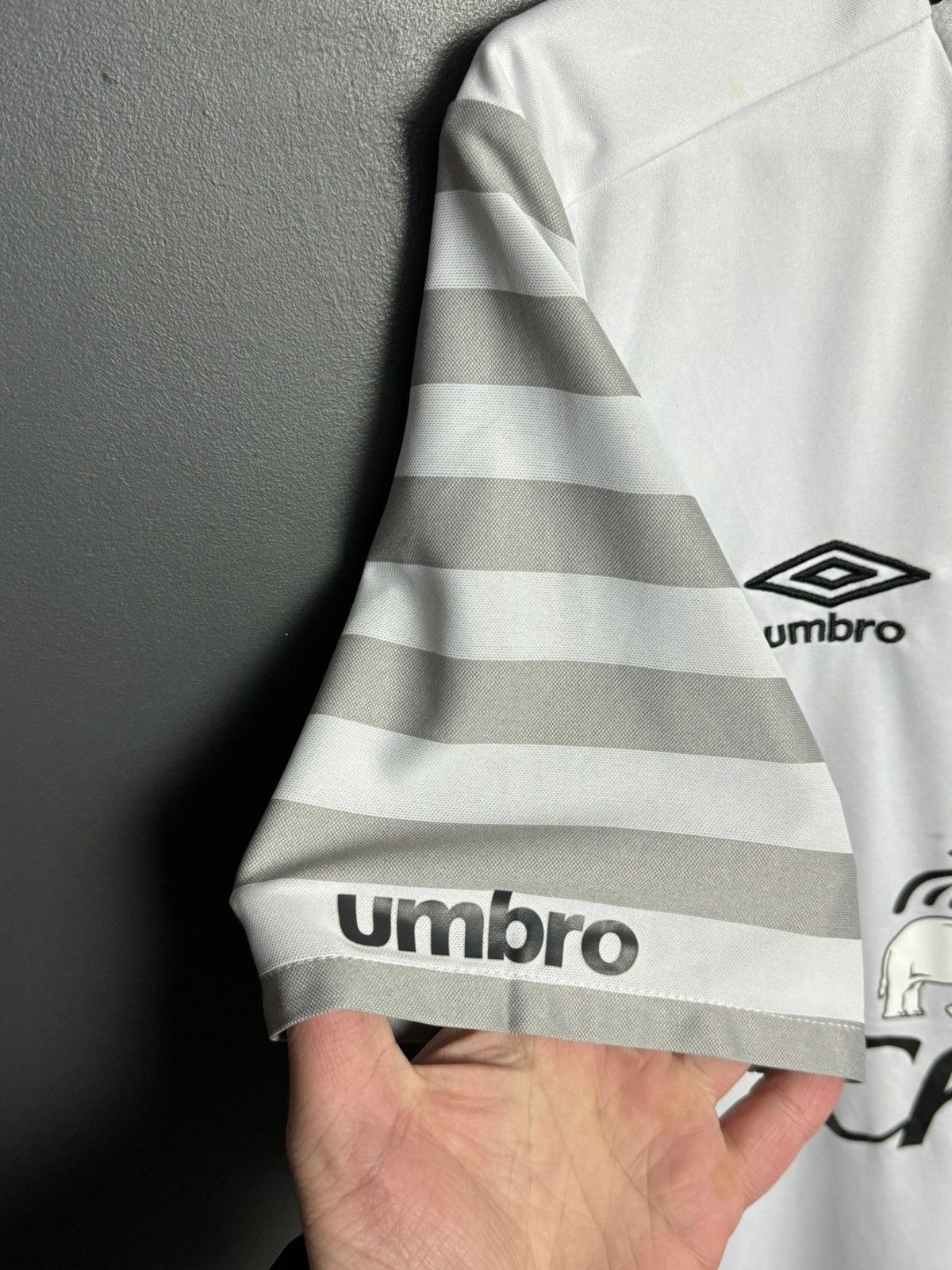 Umbro Everton 15/16 Away Football Jersey Size US M / EU 48-50 / 2 - 6 Thumbnail