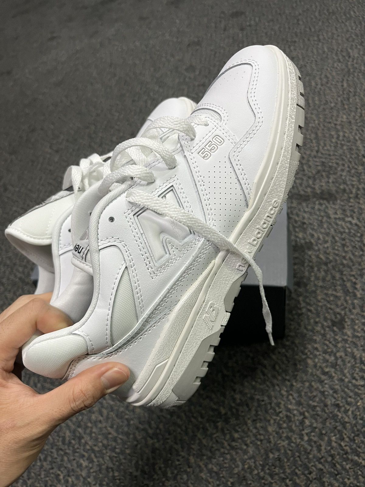 New Balance New balance 550 white Size US 8 / EU 41 - 2 Thumbnail