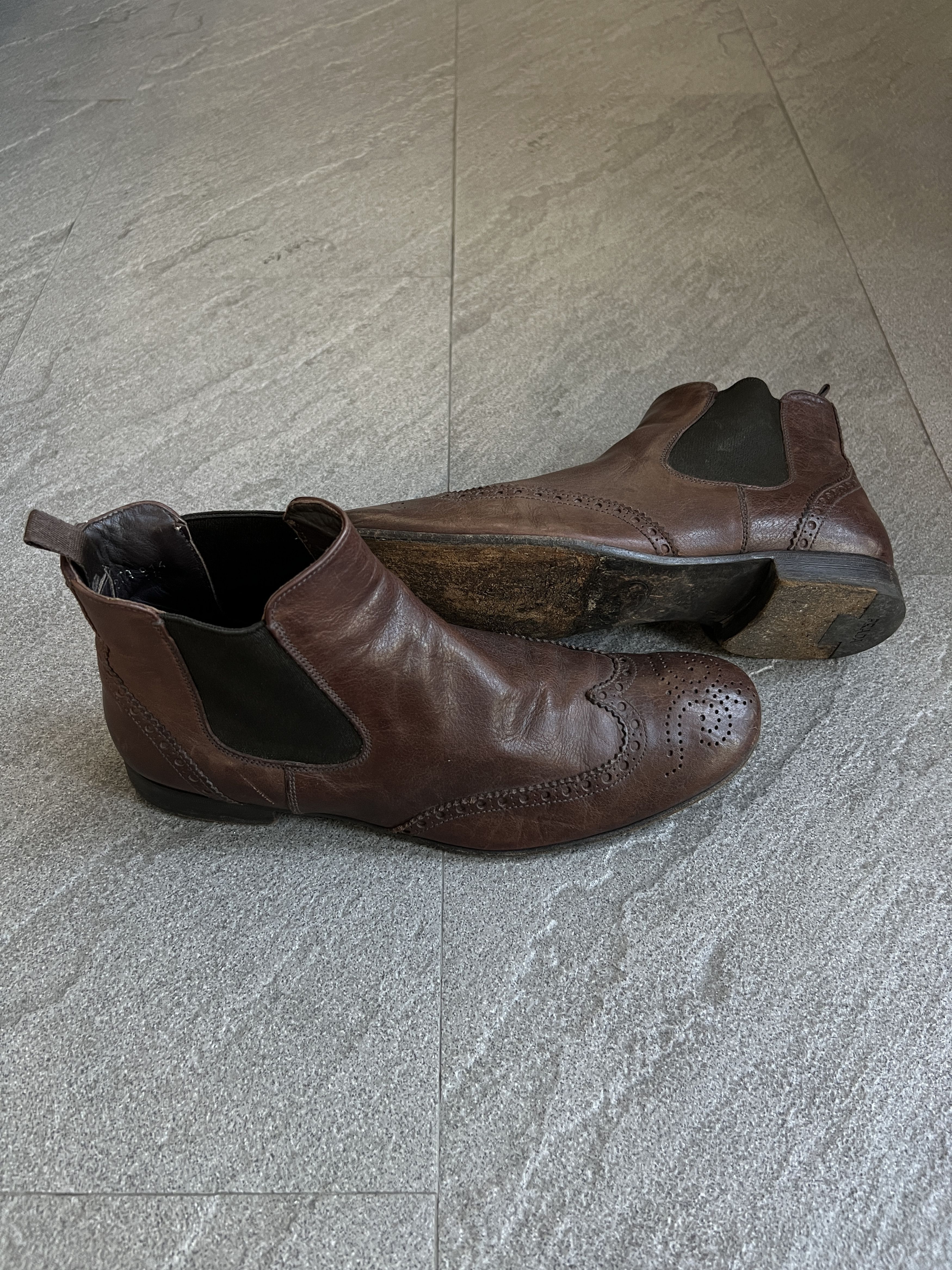 Prada Prada Milano Brown Wingtip Chelsea Boots Size 7.5 Size US 7.5 / EU 40-41 - 6 Thumbnail