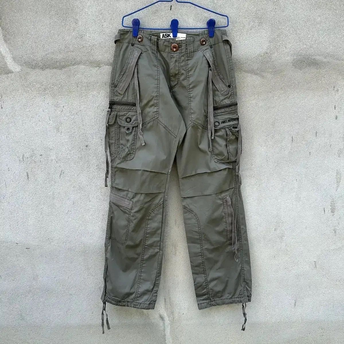 Le Grande Bleu (L.G.B.) RARE‼️ASK EQUIRED BONDAGE PUNK TROUSERS MULTIPOCKET CARGO Size US 30 / EU 46 - 3 Thumbnail