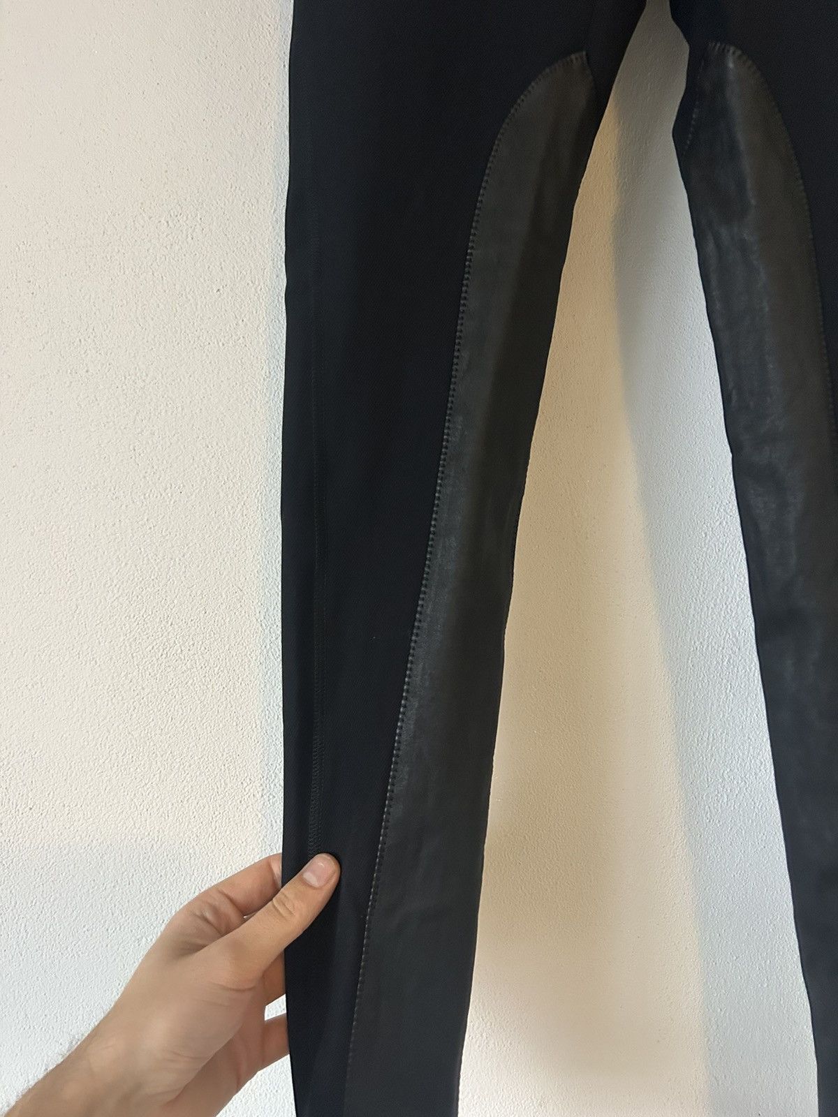 Gucci Gucci Black Pants with Leather Panels – Size 38 Size 26" / US 2 / IT 38 - 4 Thumbnail