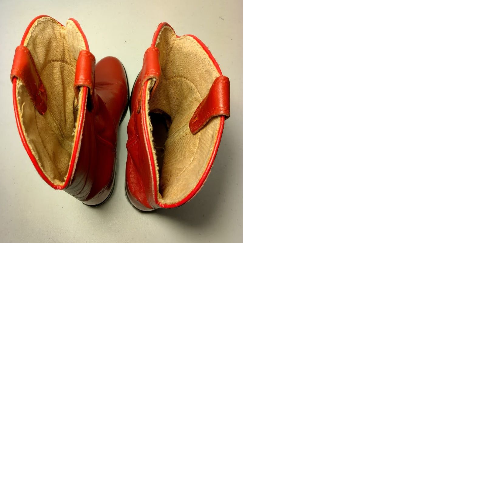 Ariat VINTAGE Ariat Boots Women Size 5.5 Red Leather Western Ranchwear Cowgirl USA Made Boots Women Red Leather Western Ranchwear Cowgirl USA Made Size US 6 / IT 36 - 12 Thumbnail
