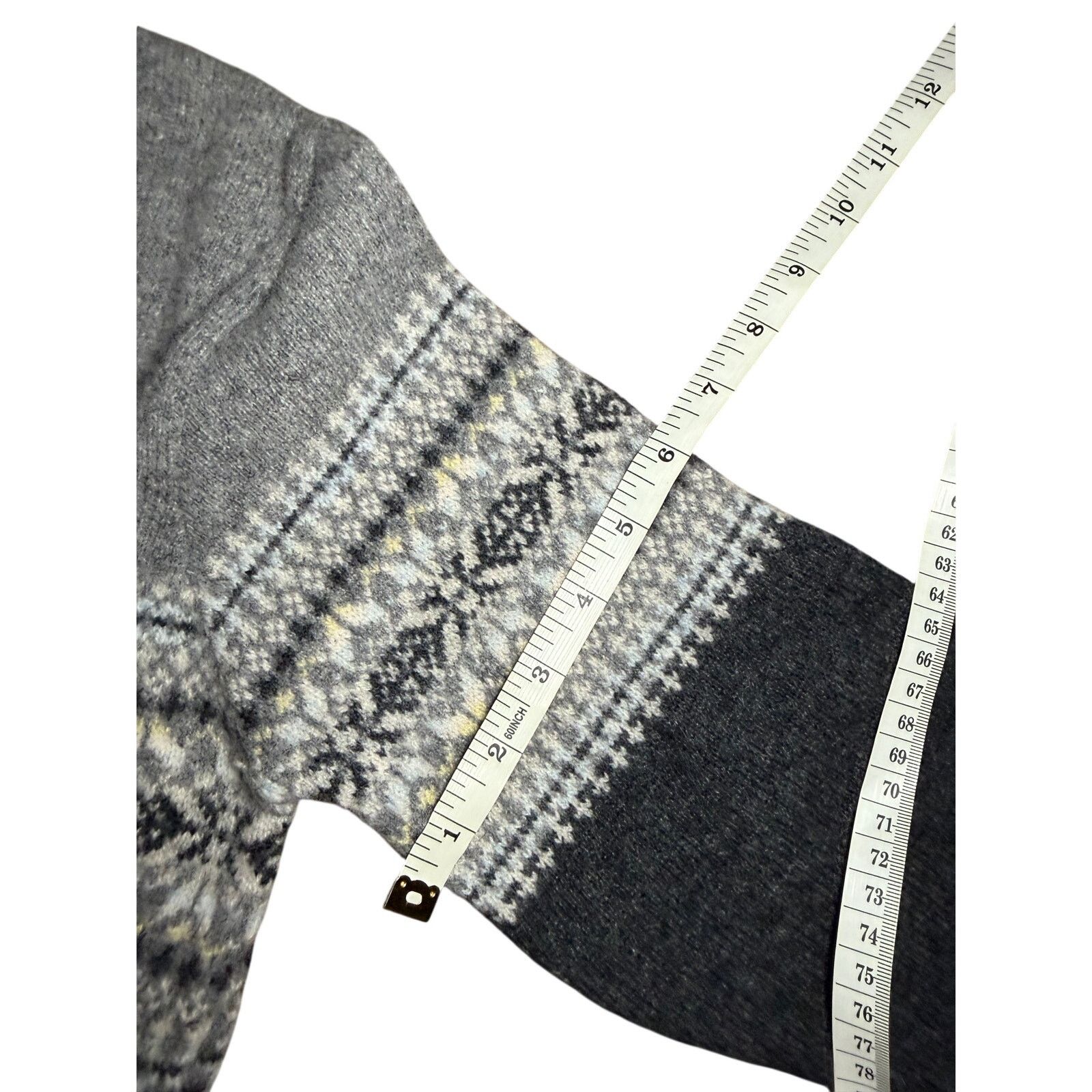 Gap GAP Gray Fair Isle V-Neck Lambs Wool Blend Sweater Size US L / EU 52-54 / 3 - 5 Thumbnail