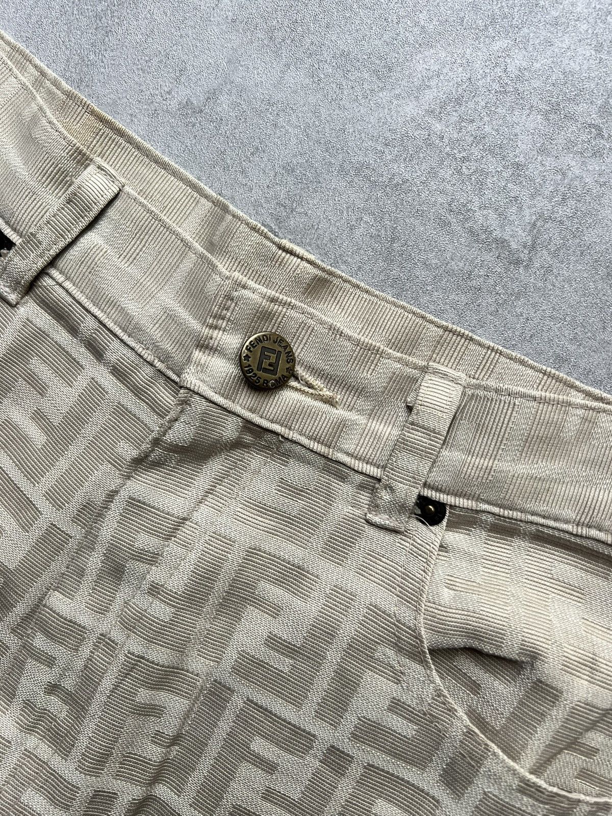 Fendi Fendi Zucca Pattern Jeans Size 25" / US 0 / IT 36 - 3 Thumbnail
