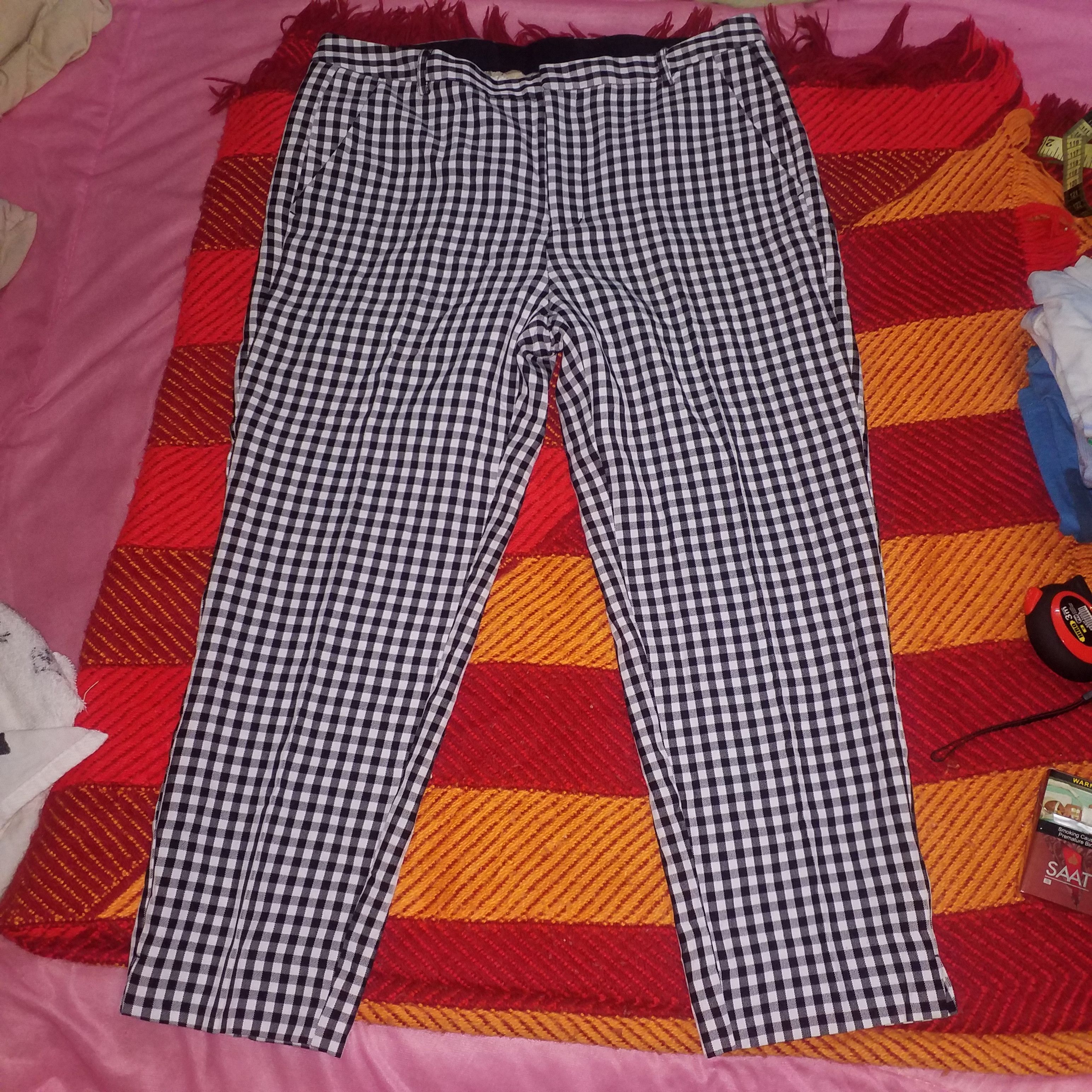 GU CHECK MATE PANT Size 33" - 1 Thumbnail