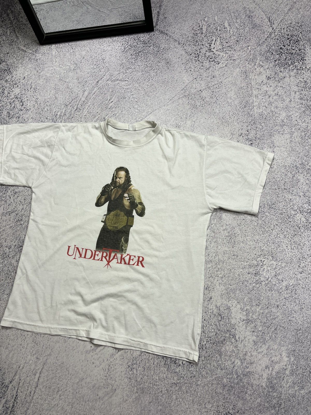Vintage Vintage WWE Undertaker Wrestling White T-shirt Rare Hype Y2k Size US S / EU 44-46 / 1 - 3 Thumbnail