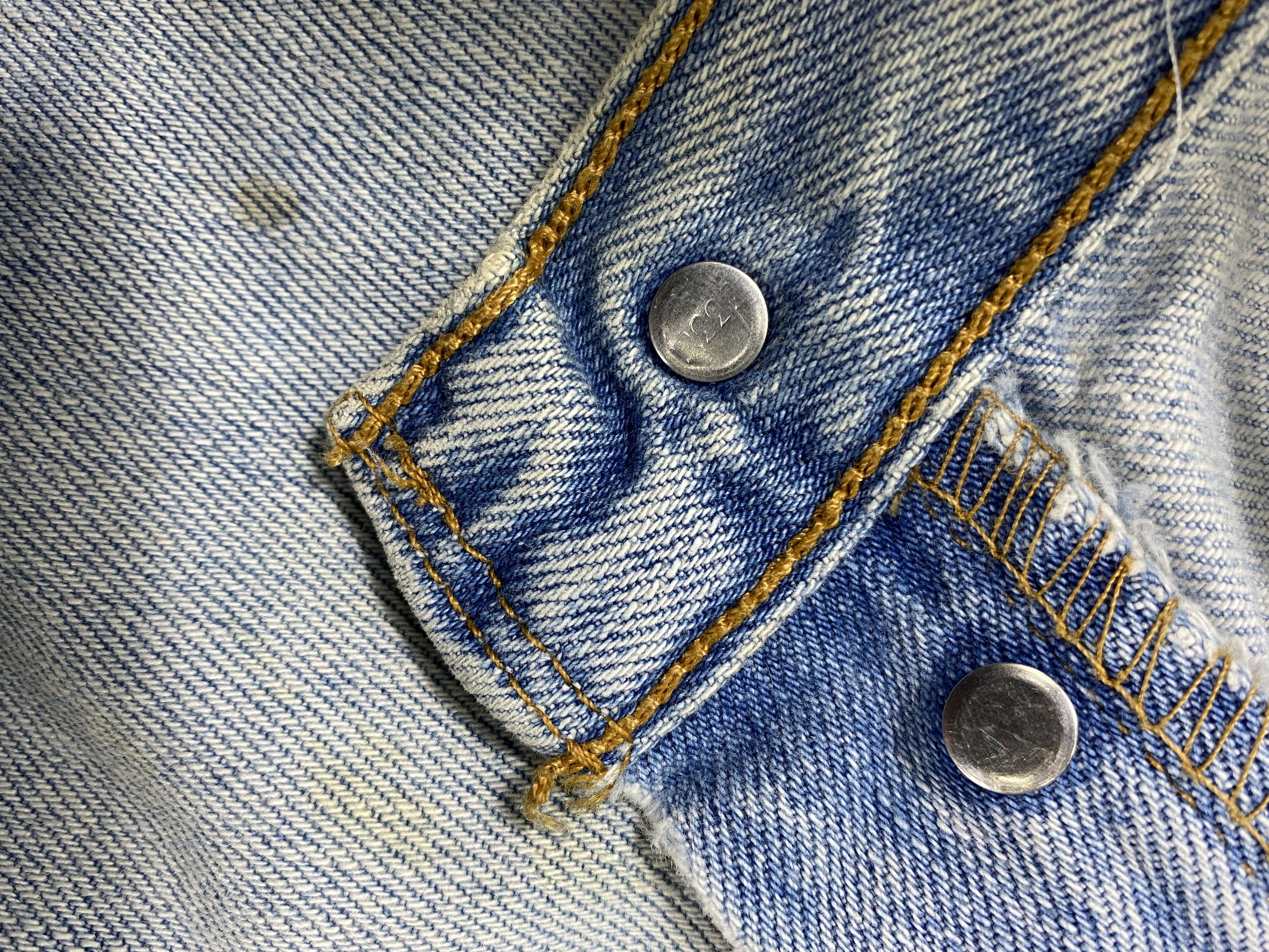 Levi's Light Blue Wash Vintage Levi's 501 Jeans 33x31 Denim -JN2250 Size US 33 - 7 Thumbnail