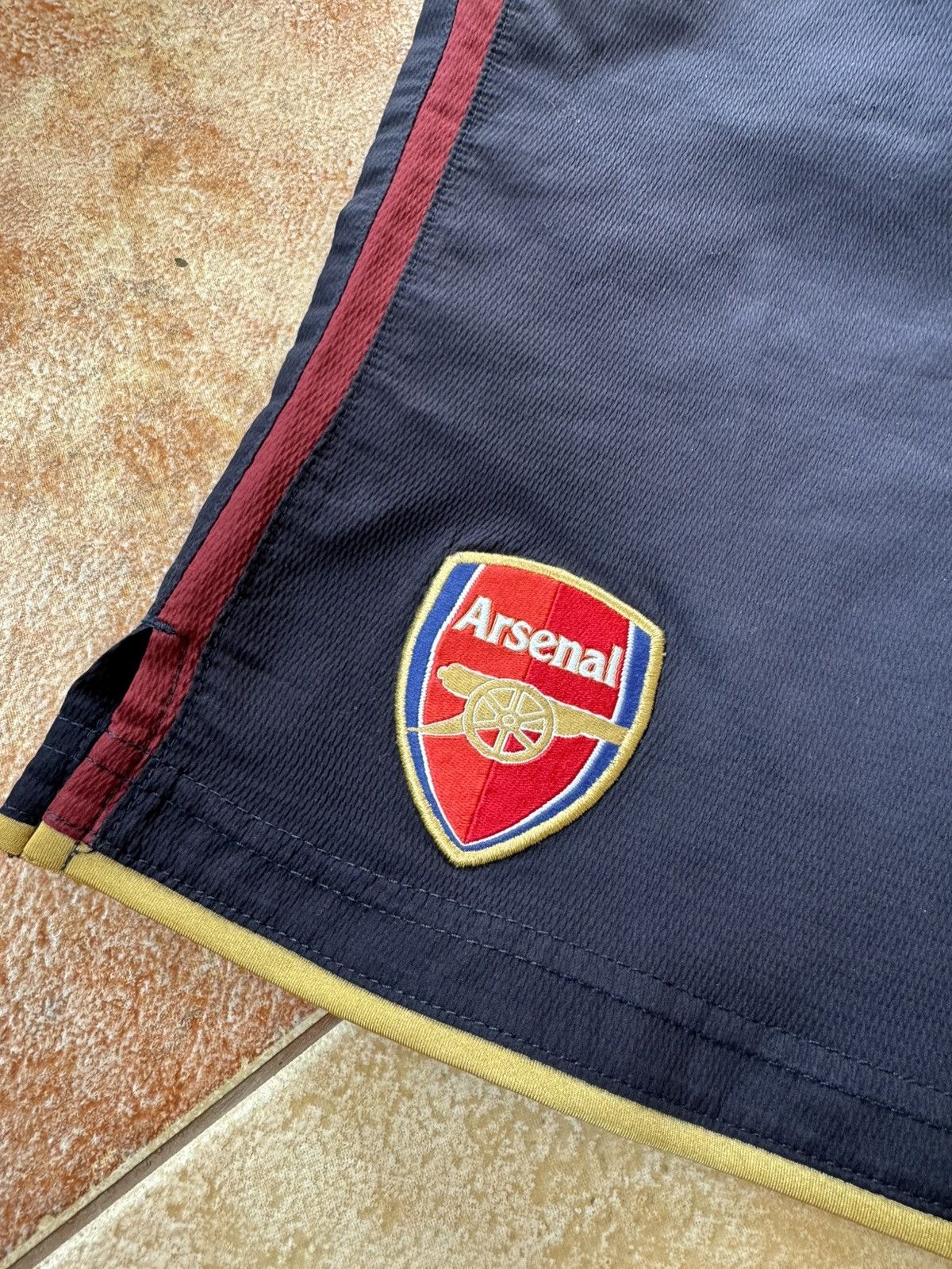 Nike Vintage Arsenal 2007-2008 Third Soccer Shorts Kit Shirt Size US 32 / EU 48 - 6 Thumbnail