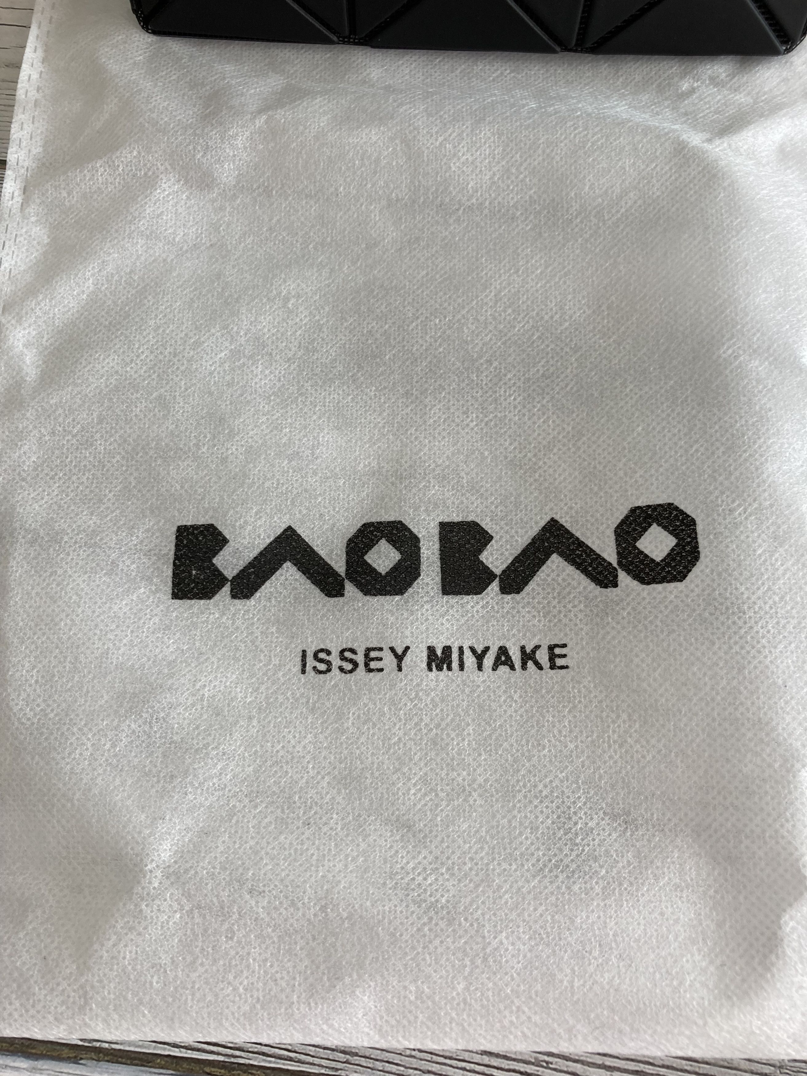 Issey Miyake ISSEY MIYAKE Cuboid Geo Zip Crossbody Bag Size ONE SIZE - 9 Thumbnail