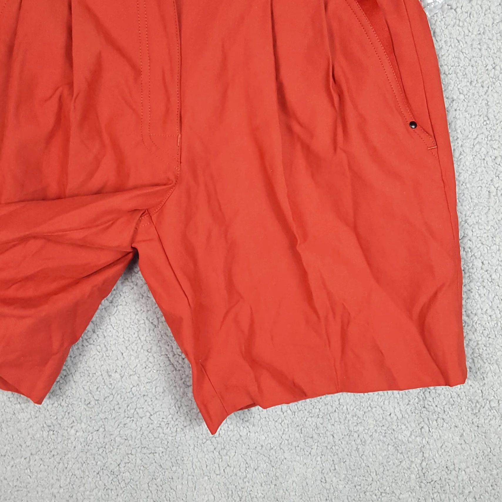 Vintage VINTAGE Cherry High Waist Pleated Relaxed Paperbag Women's Shorts Size 2 Red Athletic Golf Size 26" / US 2 / IT 38 - 4 Thumbnail