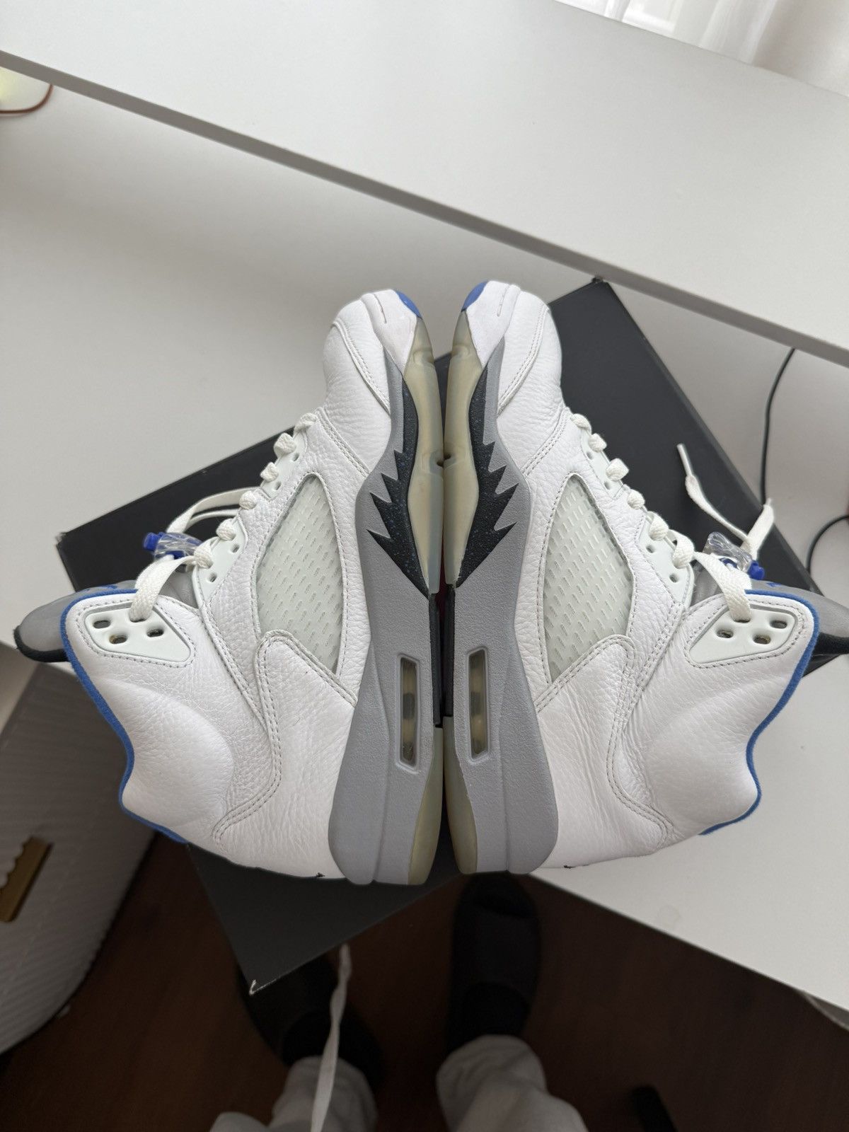 Jordan Brand Jordan 5 Stealth Size US 9 / EU 42 - 2 Thumbnail
