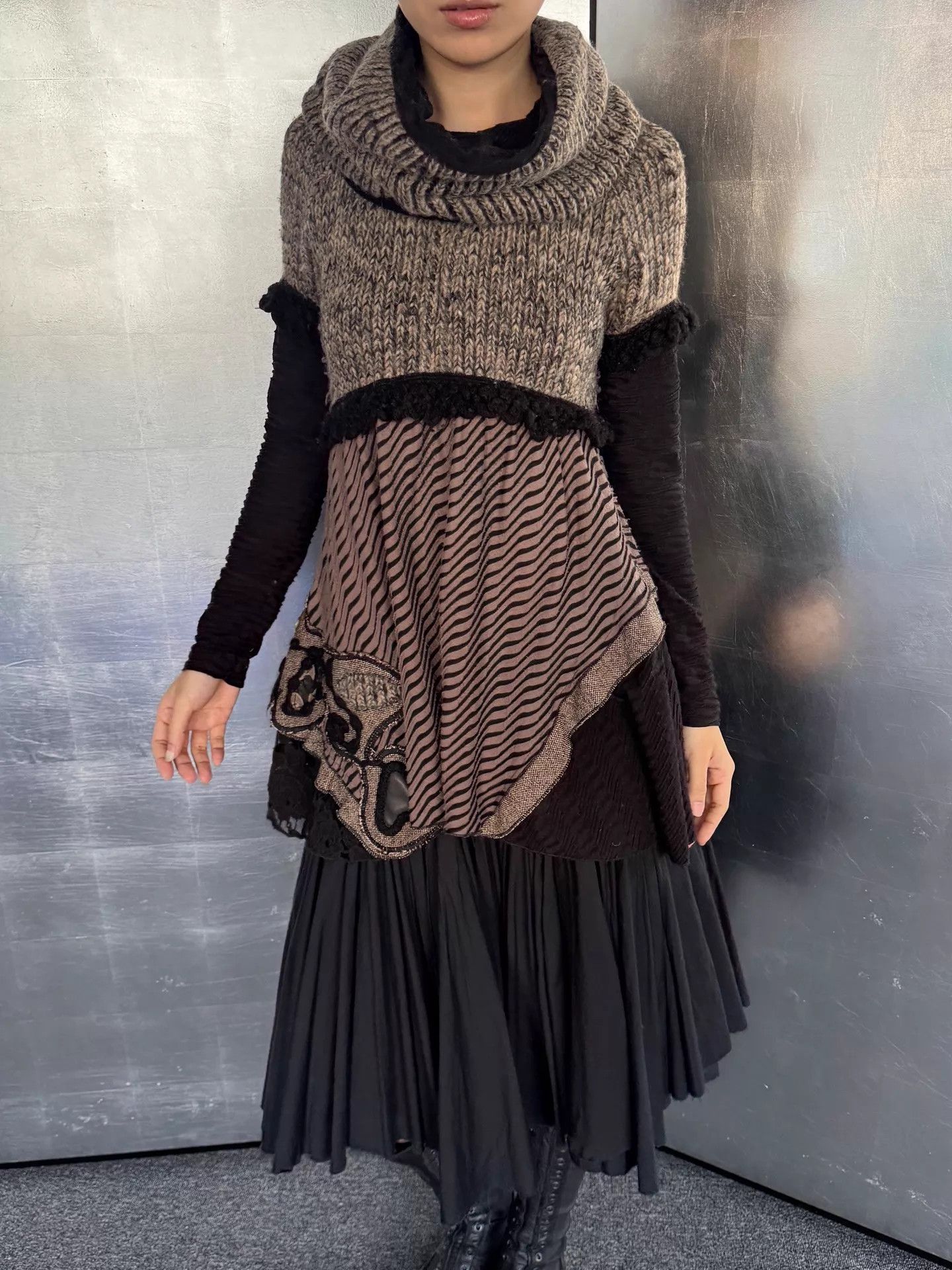 Other French Brand 50% Wool Blend Detachable Scarf Elastic Waist Dress Size 25" / US 0 / IT 36 - 3 Thumbnail
