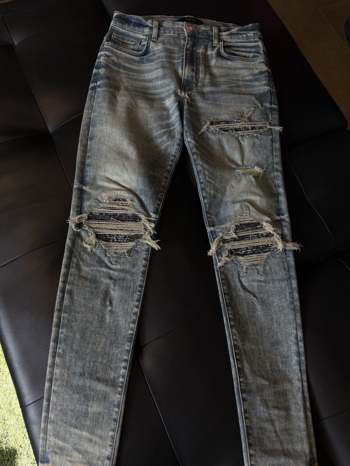 Amiri Amiri Blue Jeans Black Bandanna Patch Size 31 Flawless 🧼 Size US 31 - 1 Thumbnail