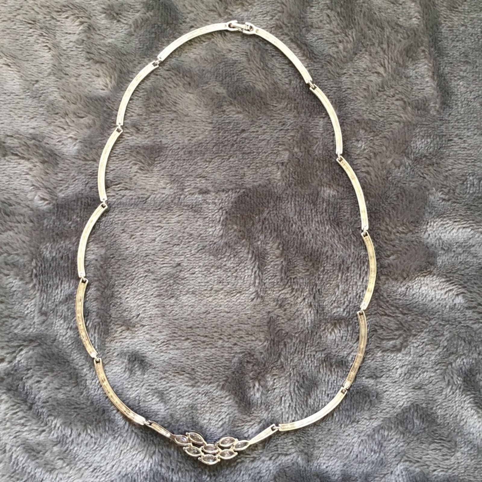 Other Sterling Silver Oval Flower Crystal Statement Necklace Size ONE SIZE - 7 Thumbnail