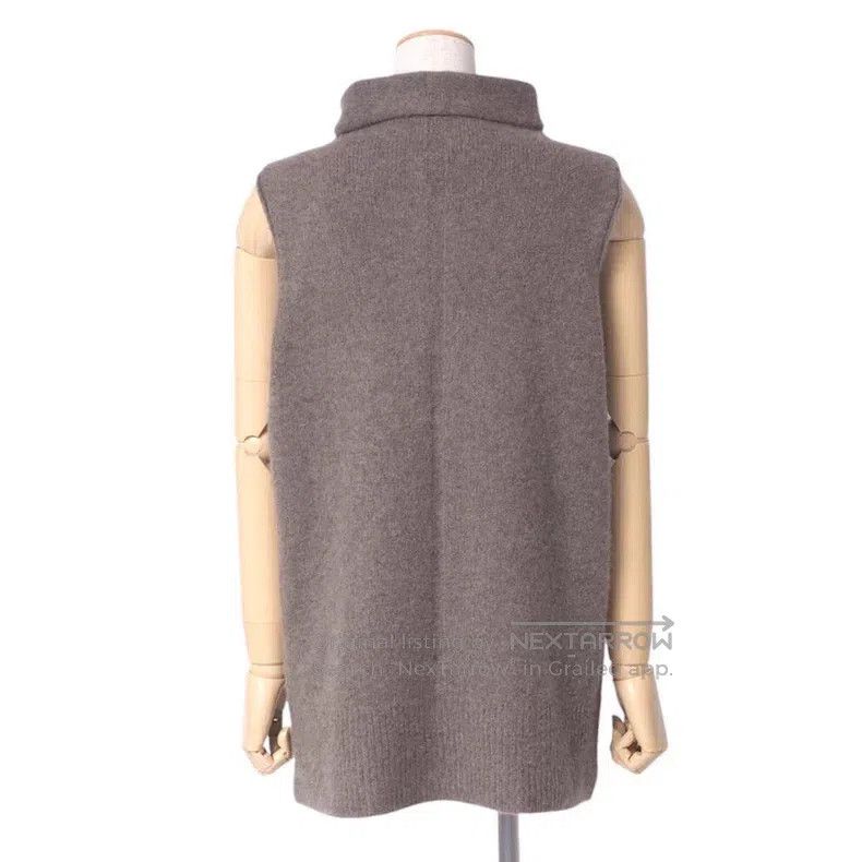 The Row The Row Cashmere knit sleeveless turtleneck. Size M / US 6-8 / IT 42-44 - 2 Thumbnail