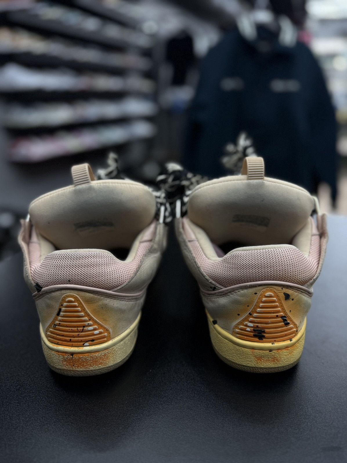 Gallery Dept. × Lanvin Gallery DEPT Lanvin Sneakers Pink Size 42EU/9US $1300 Size US 9 / EU 42 - 17 Thumbnail