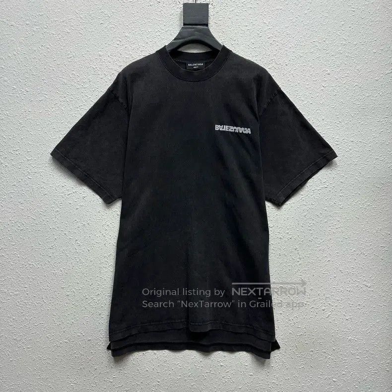 Balenciaga Balenciaga Washed Aged Black Inverted Logo Short Sleeve T- Size US M / EU 48-50 / 2 - 1 Thumbnail