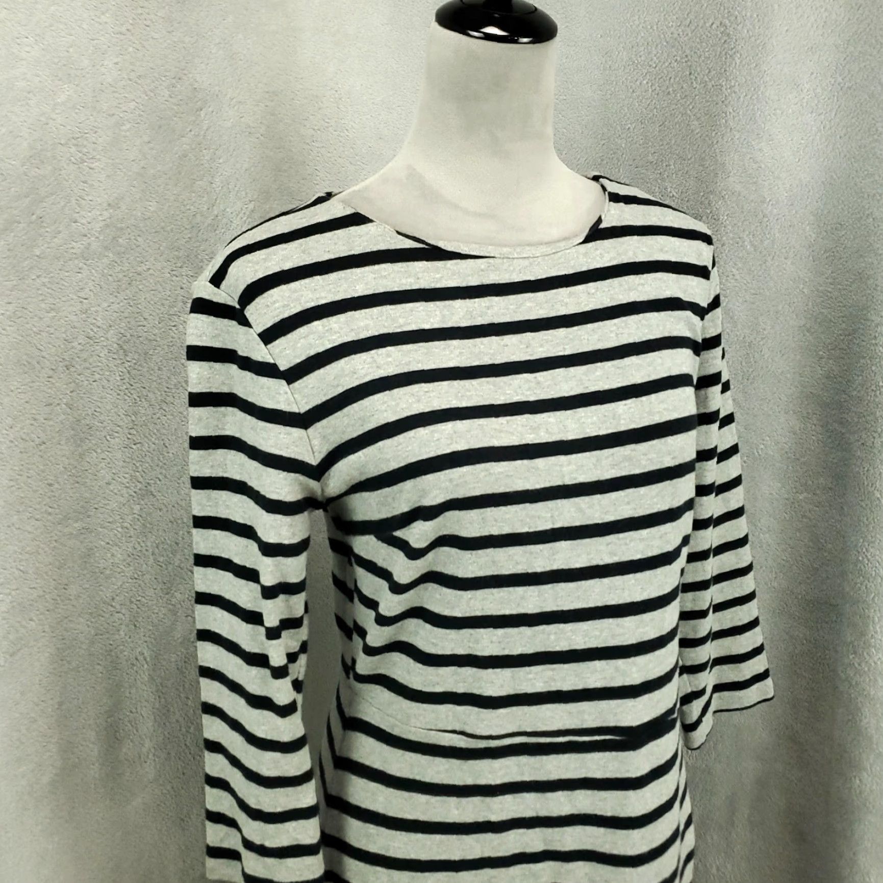 Old Navy OLD NAVY Women's Shift Dress Size Large Gray Striped Knee Length Long Sleeve Zip Classic Casual Travel Size L / US 10 / IT 46 - 2 Thumbnail