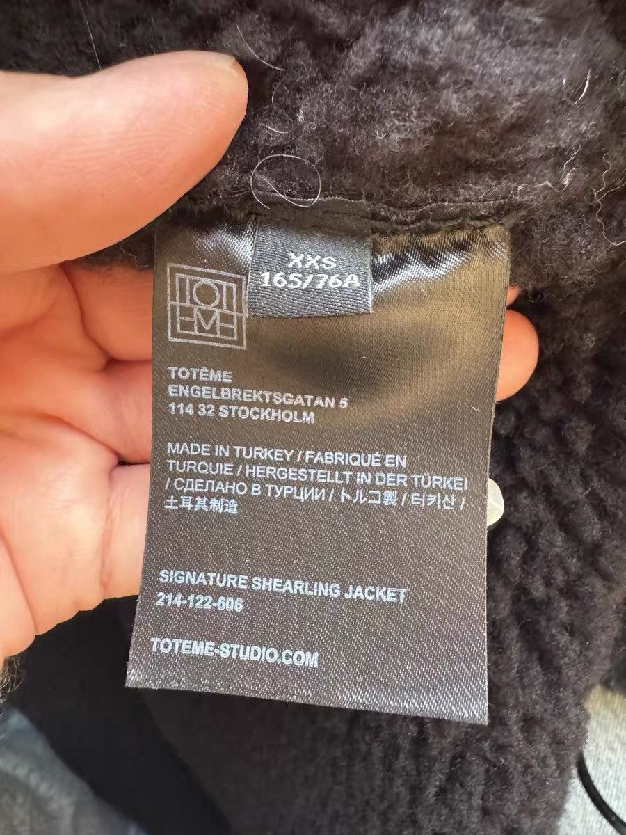 Toteme Toteme Signature shearling jacket black size XXS Size XXS / US 00 / IT 34 - 6 Thumbnail
