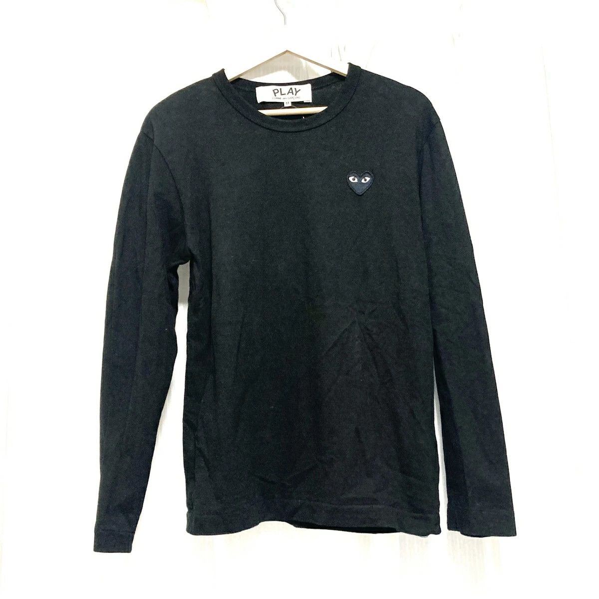 Comme des Garcons PLAY T-Shirts Long Sleeve CrewNeck Patch Black Heart Cotton Black Size US M / EU 48-50 / 2 - 1 Thumbnail