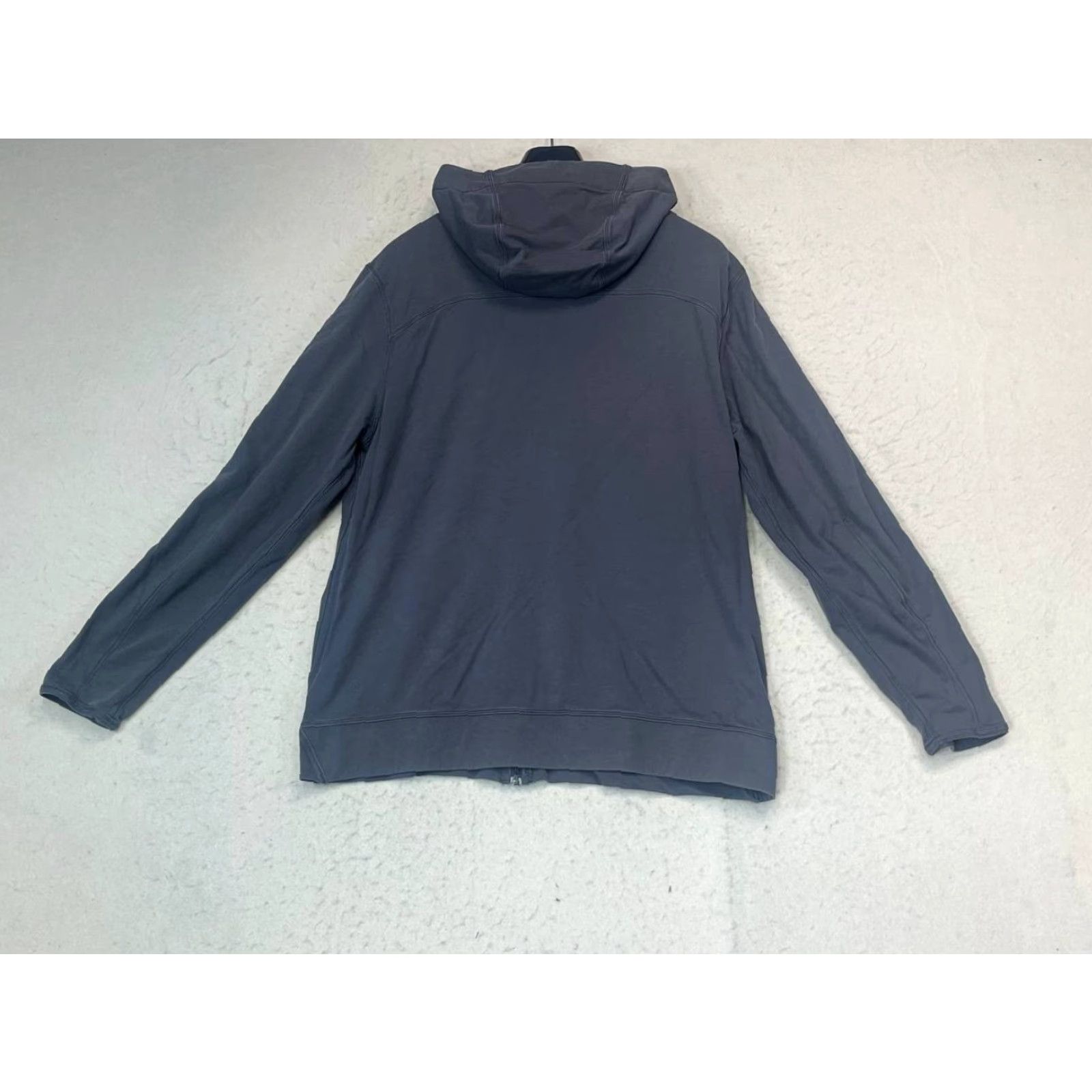 Lululemon Lululemon Shift Jacket Full Zip Performance Sweater Sweatshirt Men's L Size Gray Size US L / EU 52-54 / 3 - 2 Thumbnail
