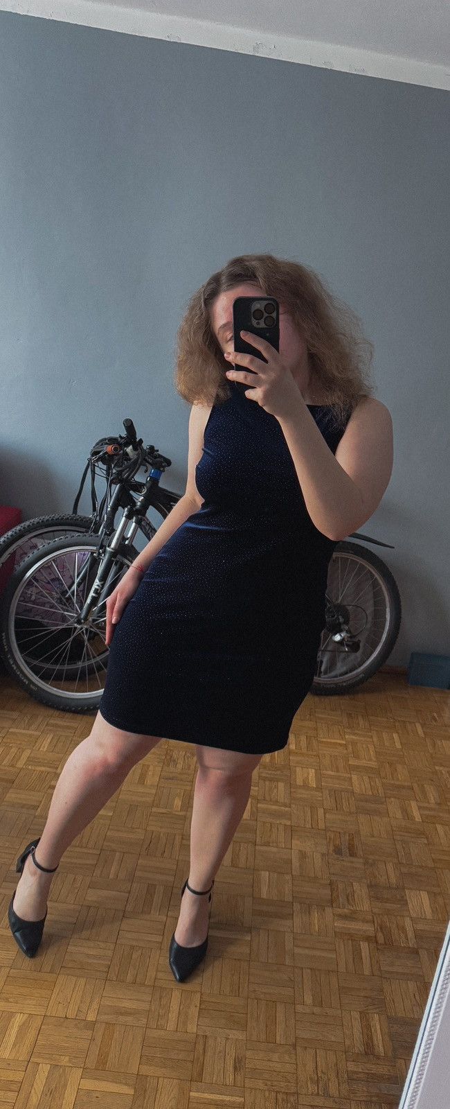 C&A Dark blue velvet dress Size M / US 6-8 / IT 42-44 - 1 Thumbnail
