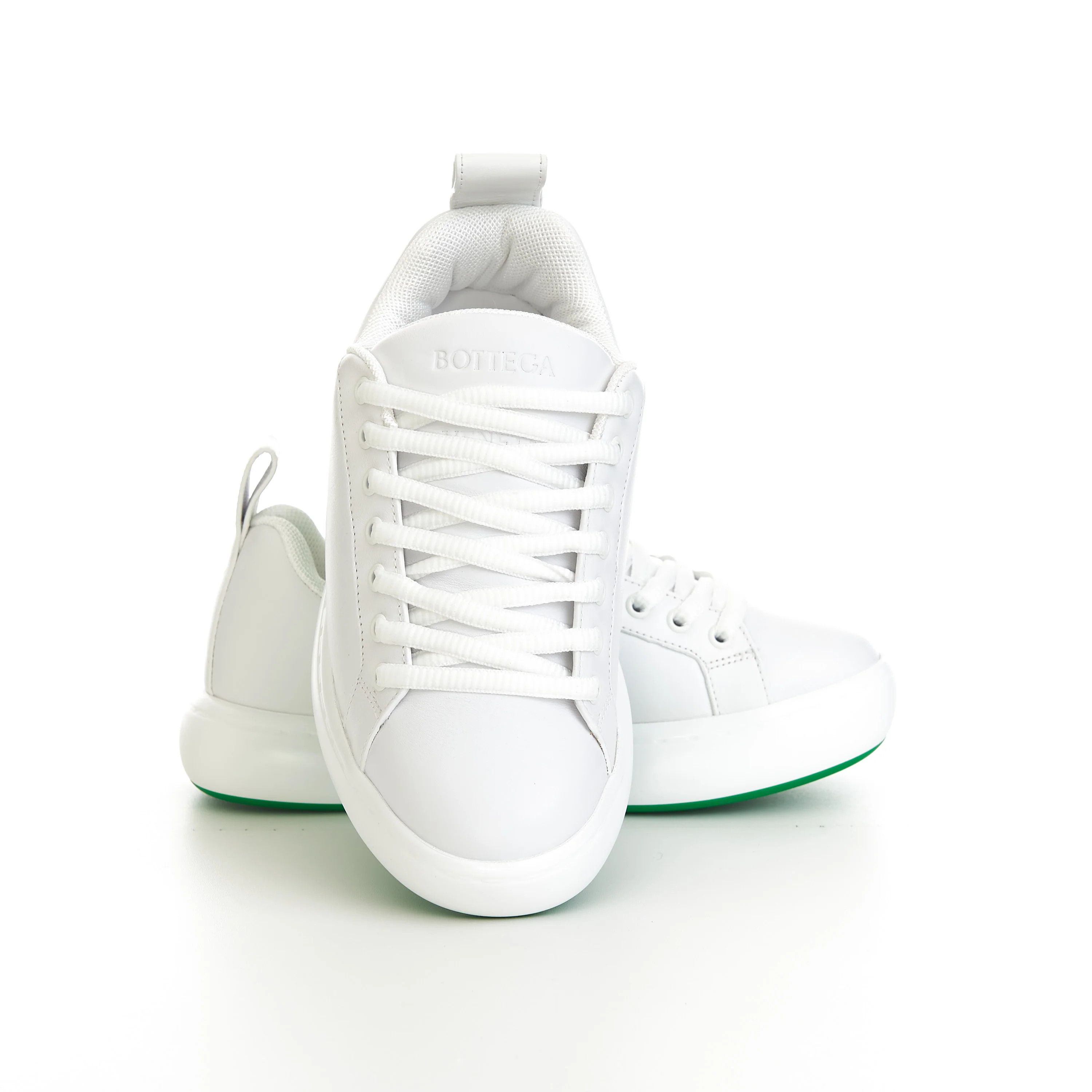 Bottega Veneta o1bcso1str0924 Pillow Sneakers in White Size US 6 / EU 39 - 8 Thumbnail