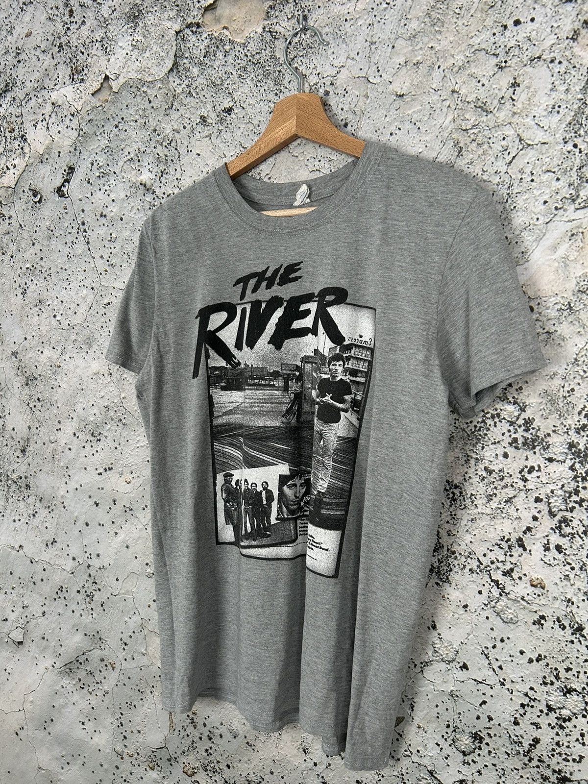 Band Tees Vintage Bruce Springsteen The River Rock Band Tee Size US M / EU 48-50 / 2 - 2 Thumbnail