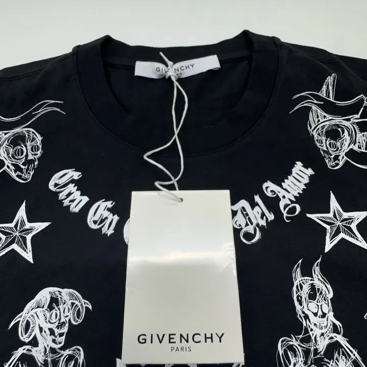 Givenchy Givenchy Givenchy Short Sleeve Logo TShirt for Men -2507 Size US S / EU 44-46 / 1 - 4 Thumbnail