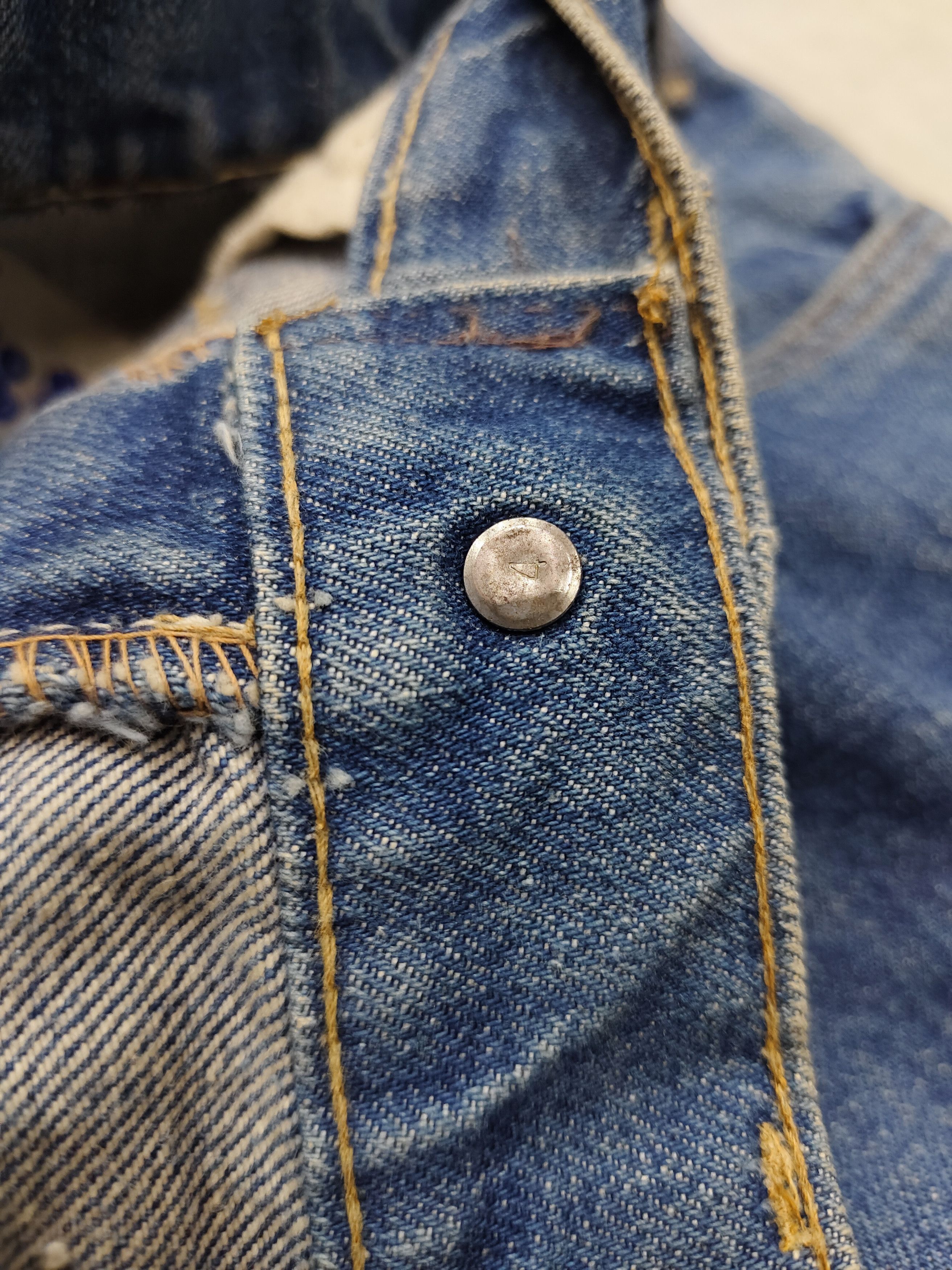 Levi's Vintage Clothing 70s Levis🔥Classic Big Bell Bottom Flare Orange Tab Jeans Size US 30 / EU 46 - 9 Thumbnail