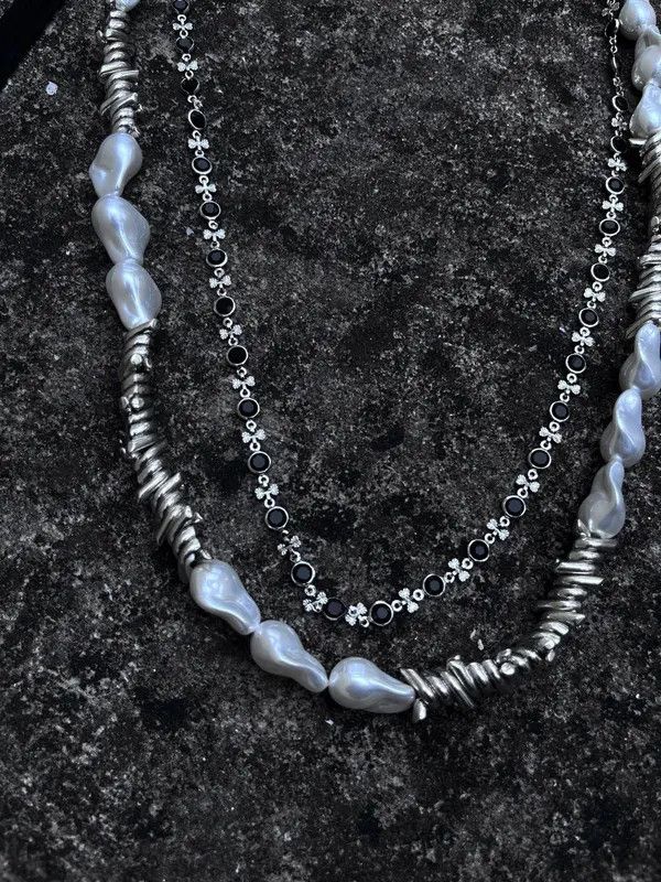 Jewelry Pearl Double Layered Wallet Chain Size ONE SIZE - 4 Thumbnail