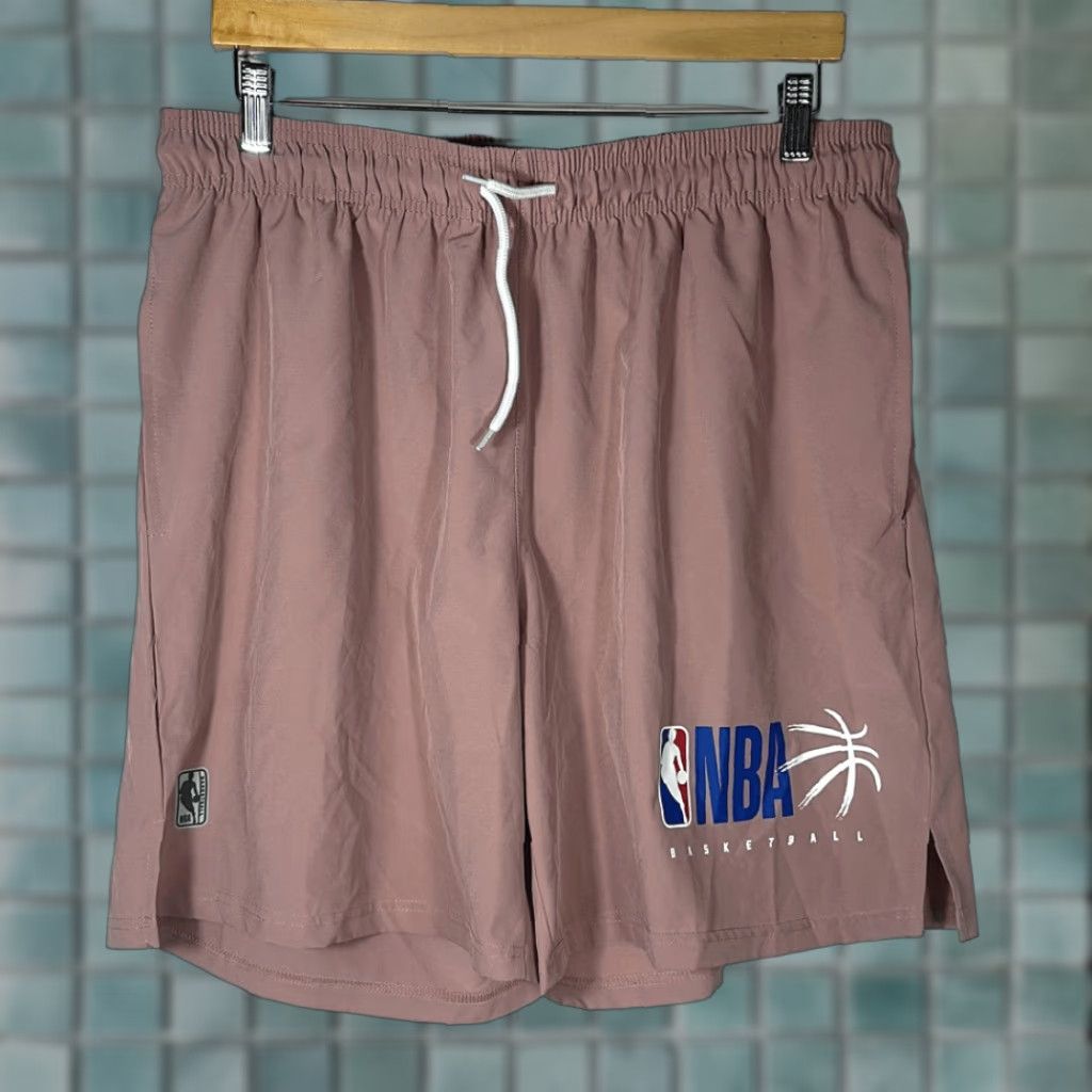 NBA VINTAGE NBA Basketball Athletic Shorts Men's XL Pink Pockets Sports Mens Reg Large Red Athletic Size US 36 / EU 52 - 1 Thumbnail