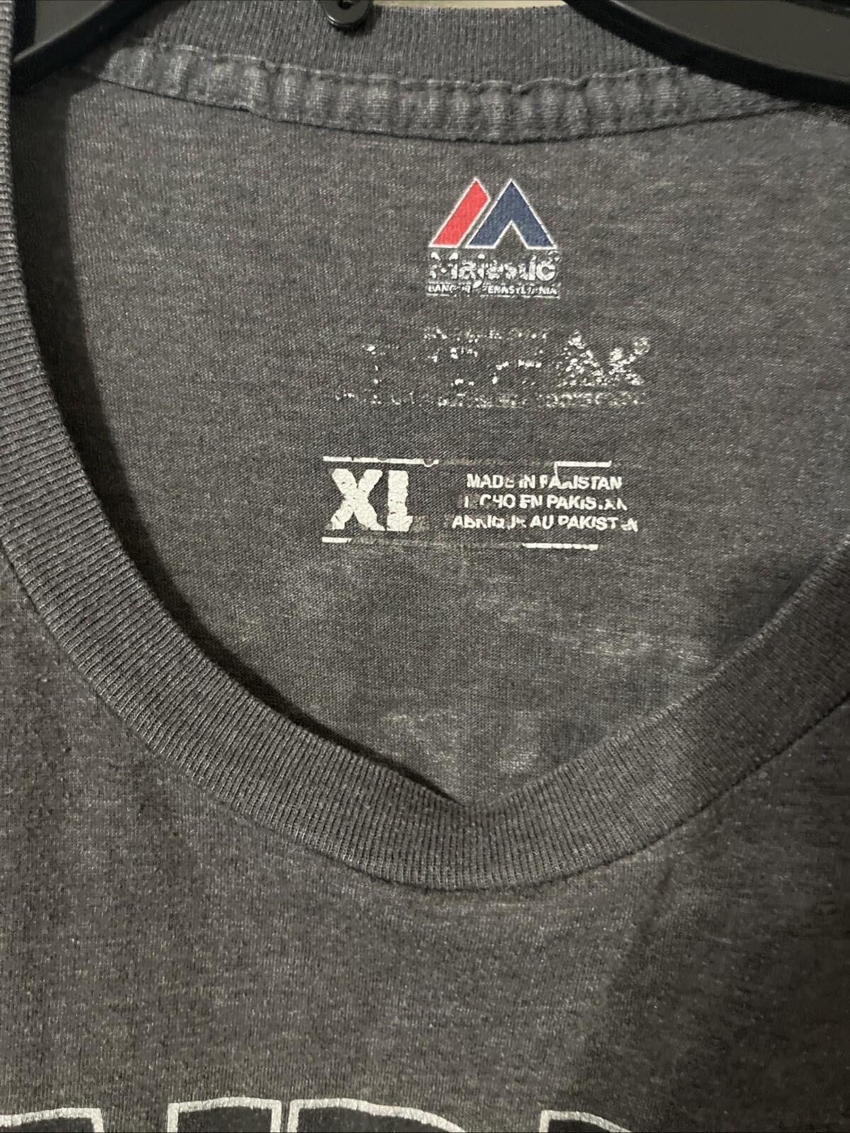 Other NFL Las Vegas Raiders Adult XL Gray Short Sleeve Shirt. Size ONE SIZE - 2 Thumbnail